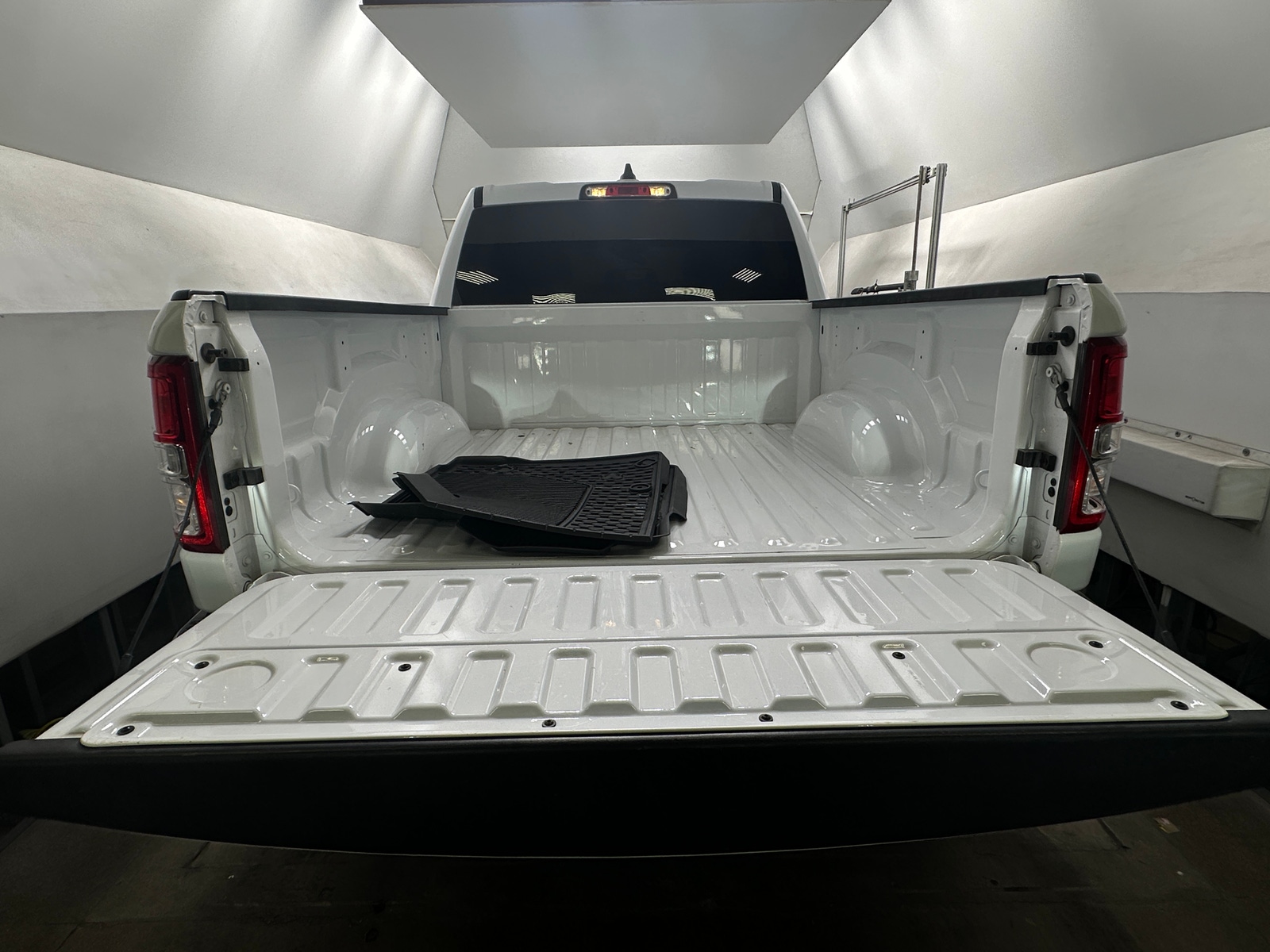 Thumbnail: 2024 RAM 1500 - 7