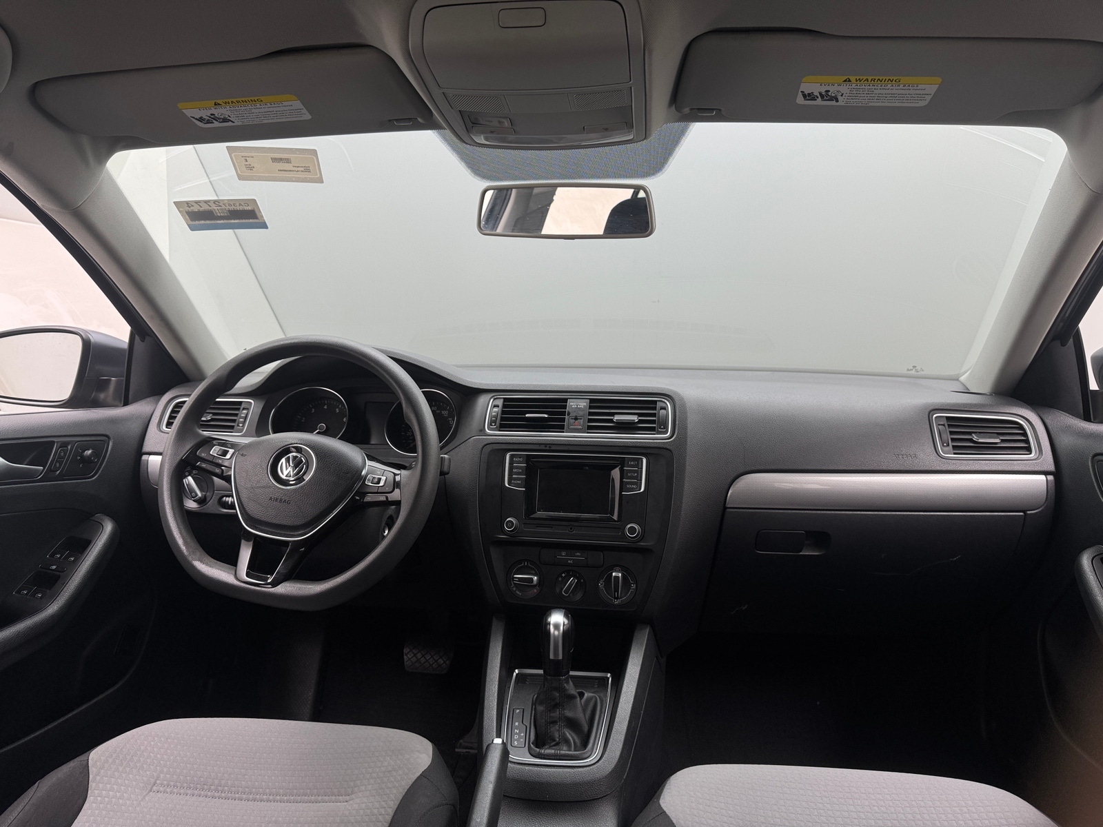 Thumbnail: 2017 Volkswagen Jetta - 3