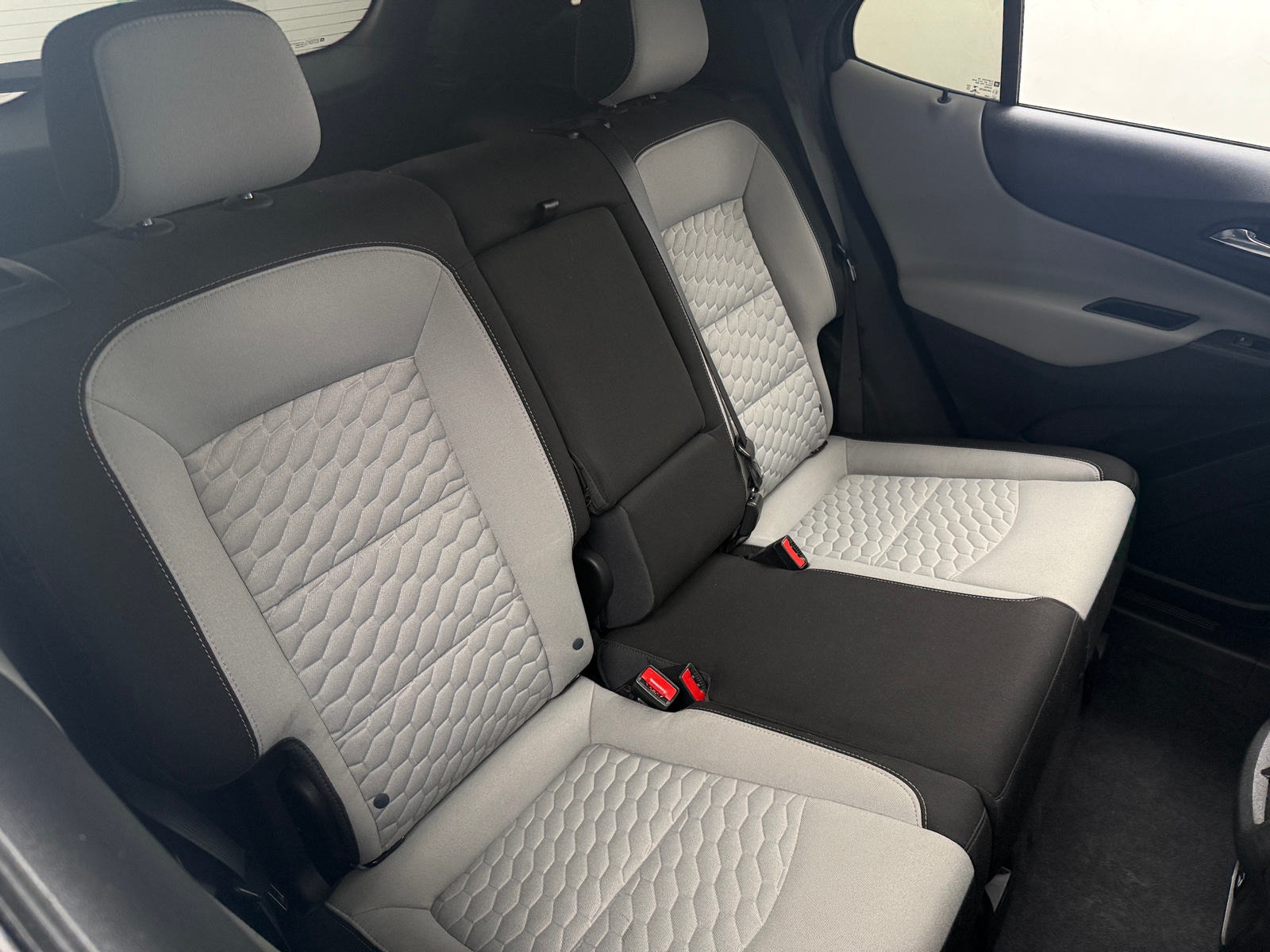 Thumbnail: 2021 Chevrolet Equinox - 6