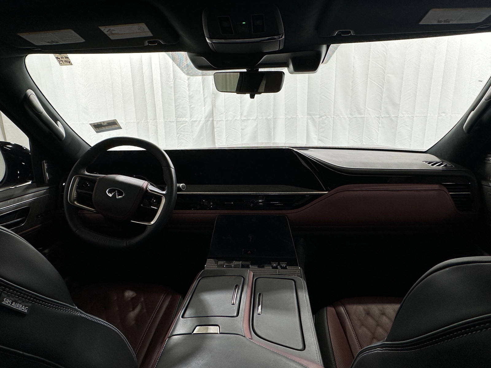 Thumbnail: 2025 INFINITI QX80 - 2