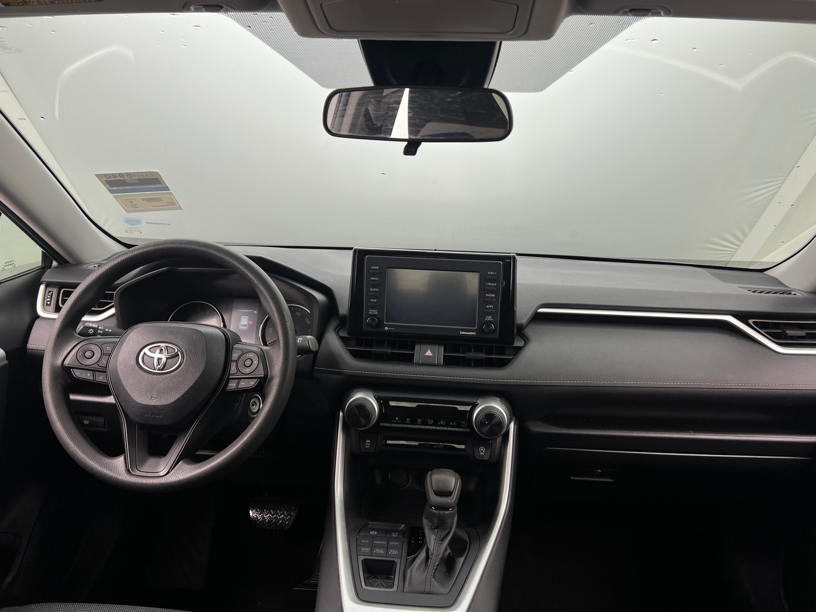 Thumbnail: 2022 Toyota RAV4 - 3