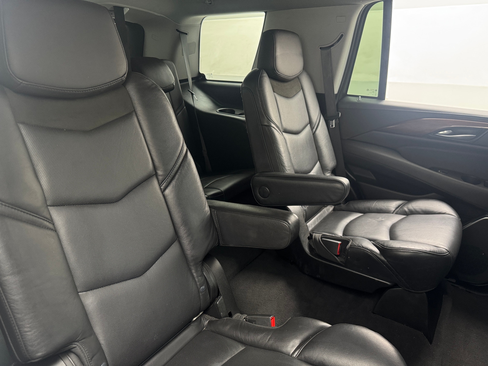 Thumbnail: 2019 Cadillac Escalade - 5