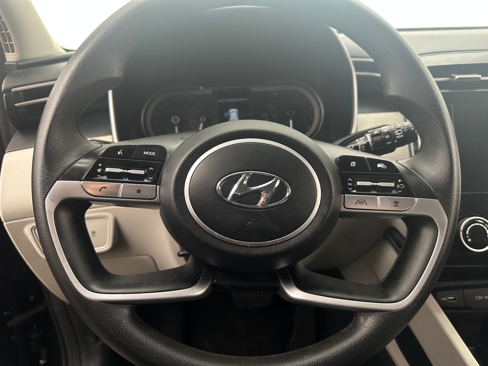 Thumbnail: 2023 Hyundai Tucson - 5