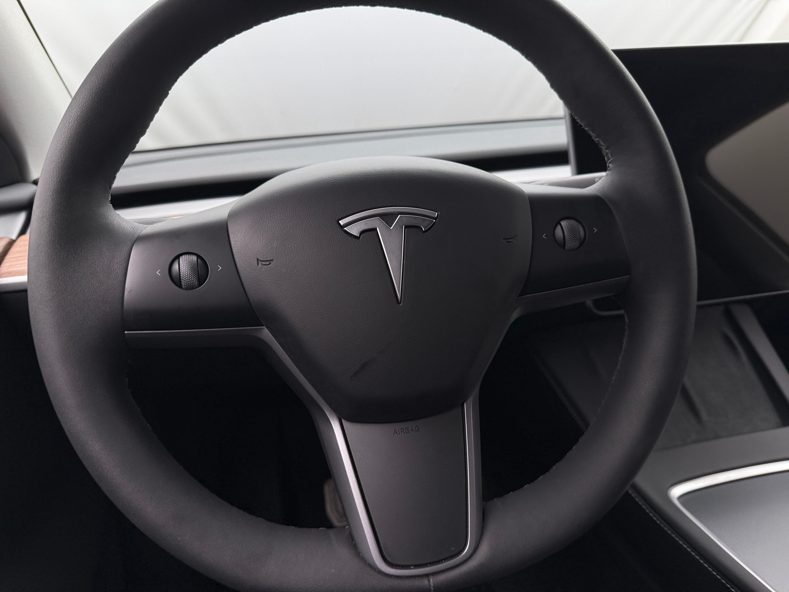 Thumbnail: 2024 Tesla Model Y - 4