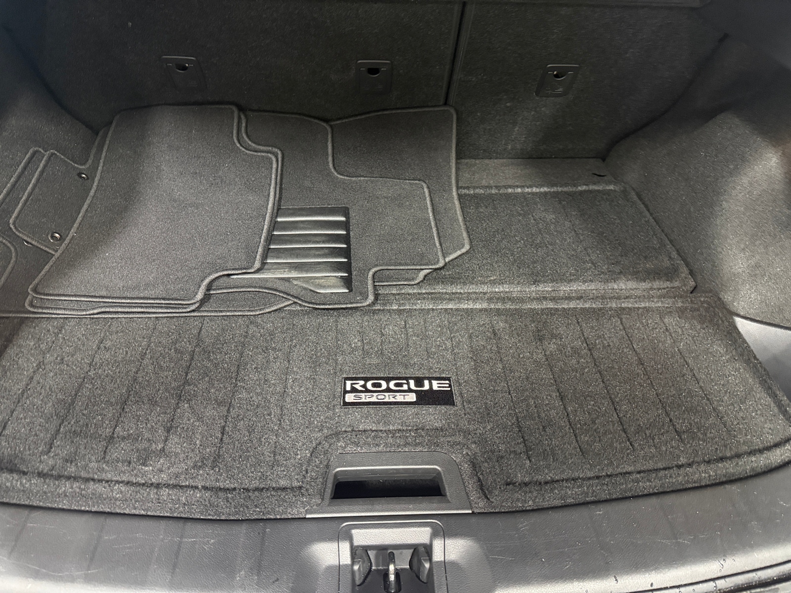 Thumbnail: 2019 Nissan Rogue Sport - 7