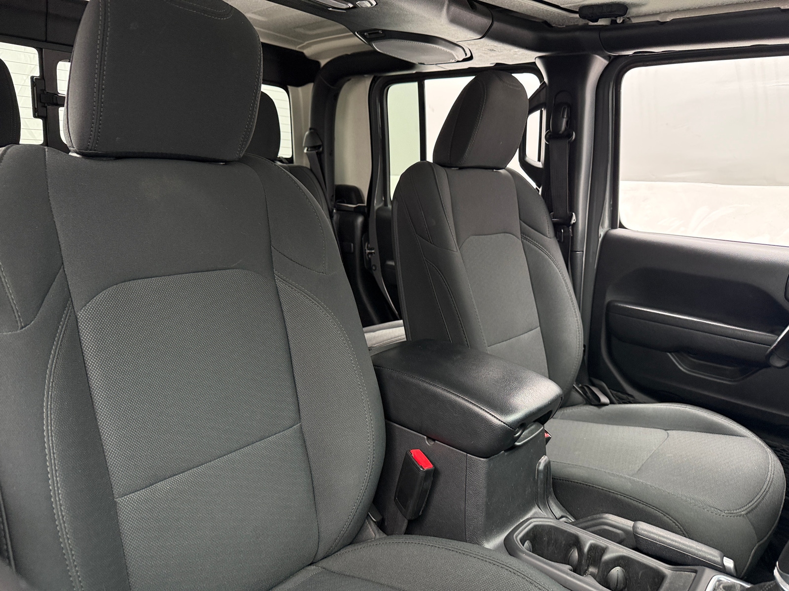 Thumbnail: 2022 Jeep Gladiator - 2