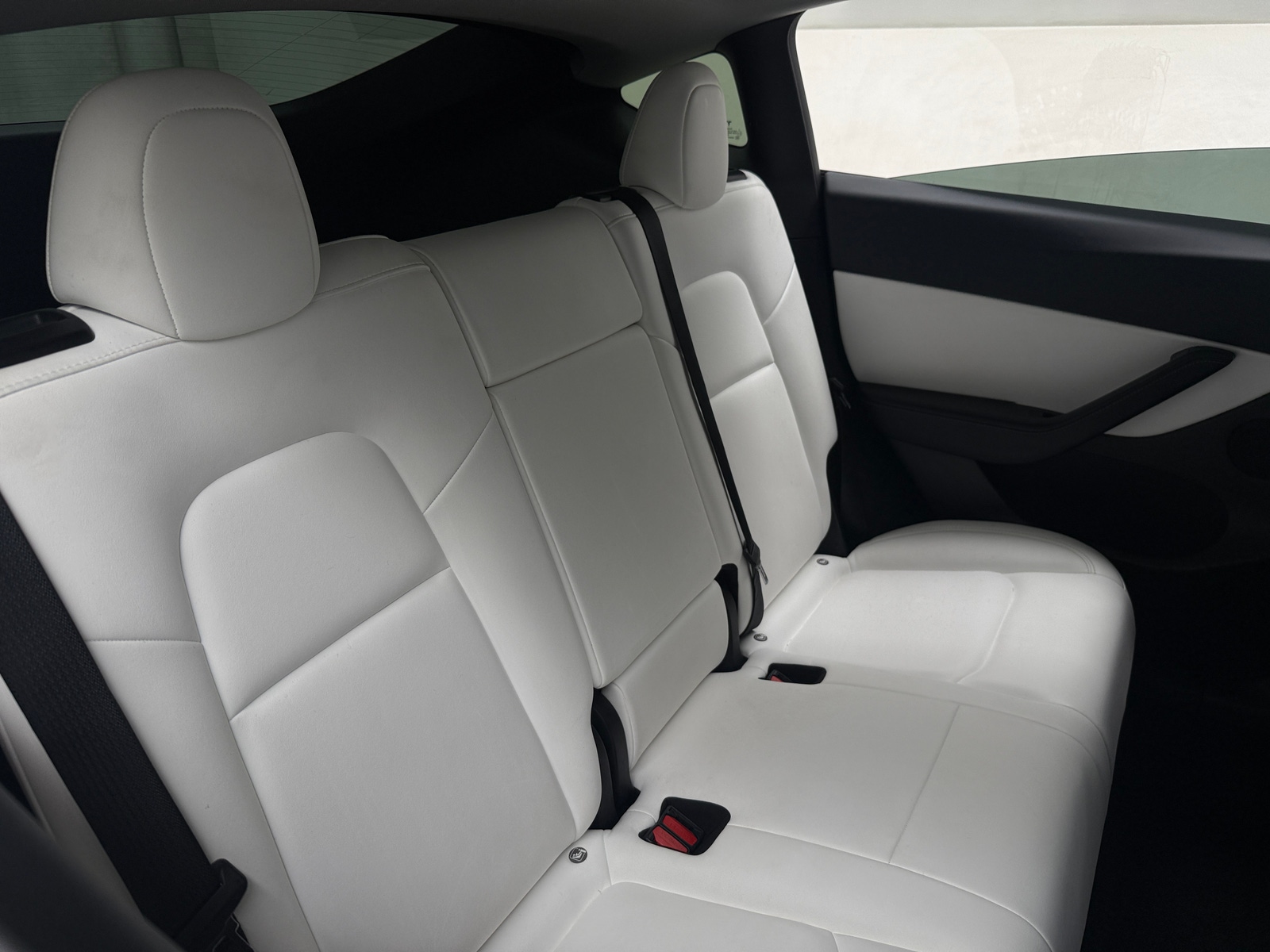 Thumbnail: 2022 Tesla Model Y - 5