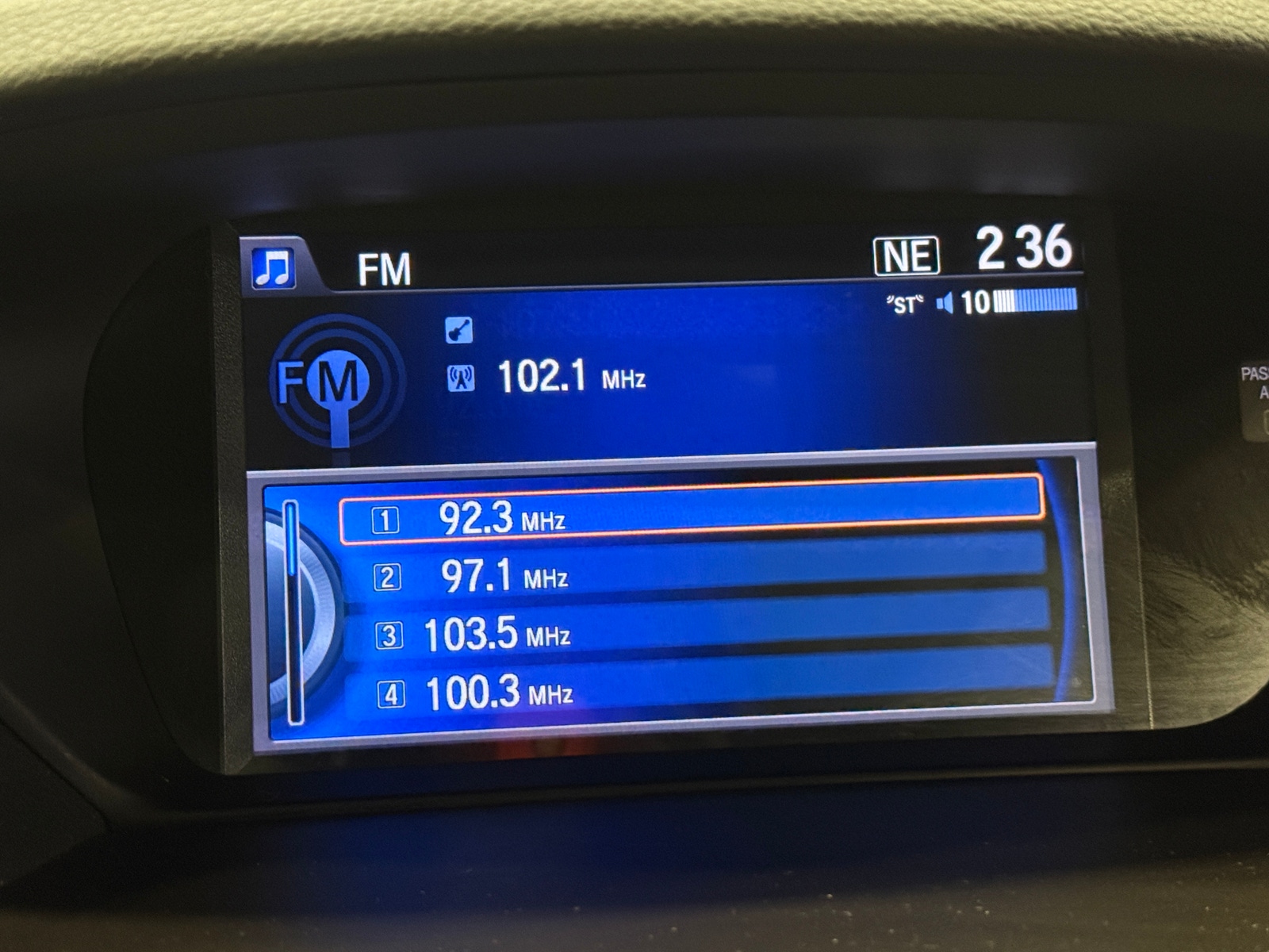 Thumbnail: 2017 Acura TLX - 3