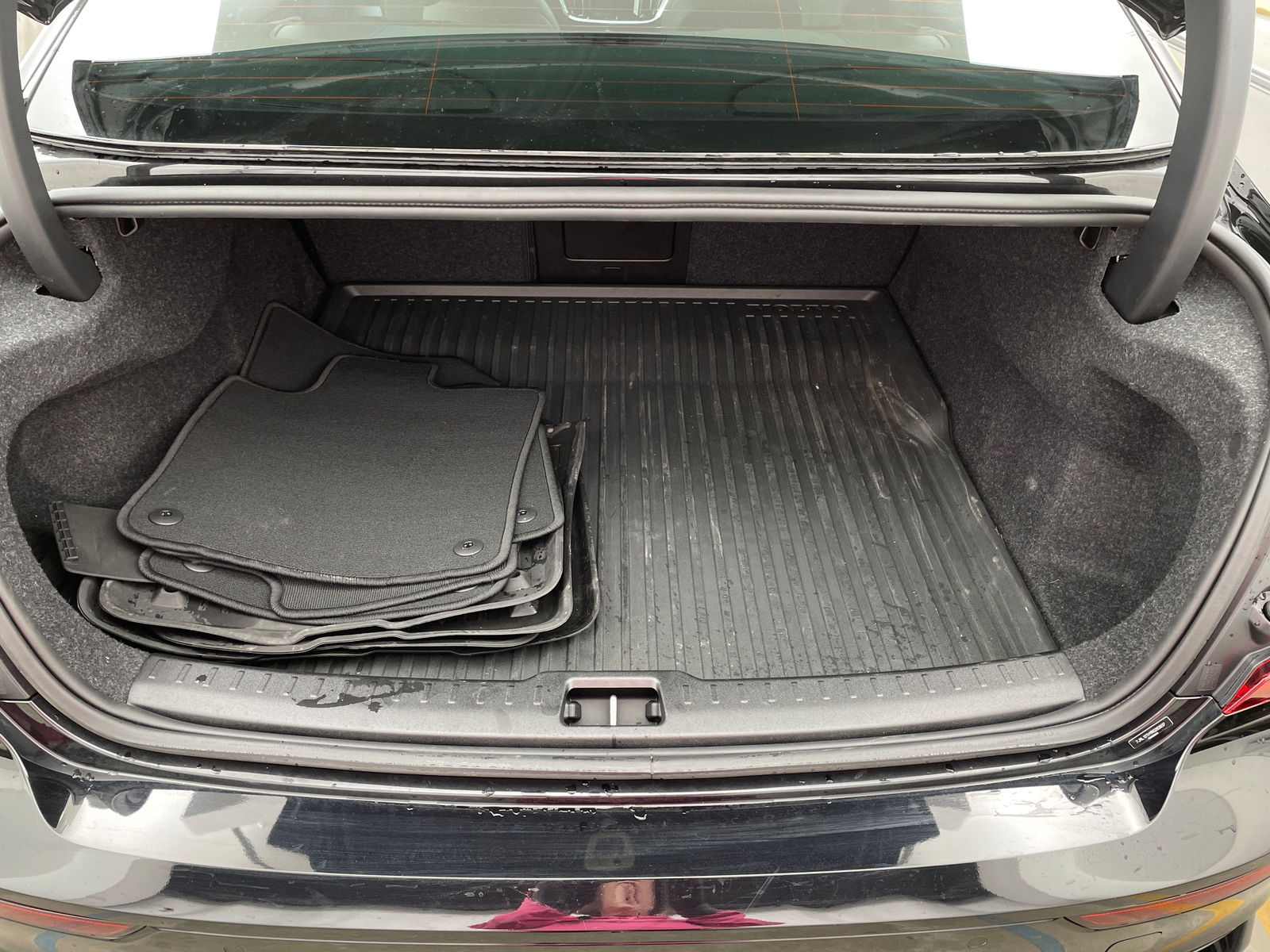 Thumbnail: 2024 Volvo S60 - 6