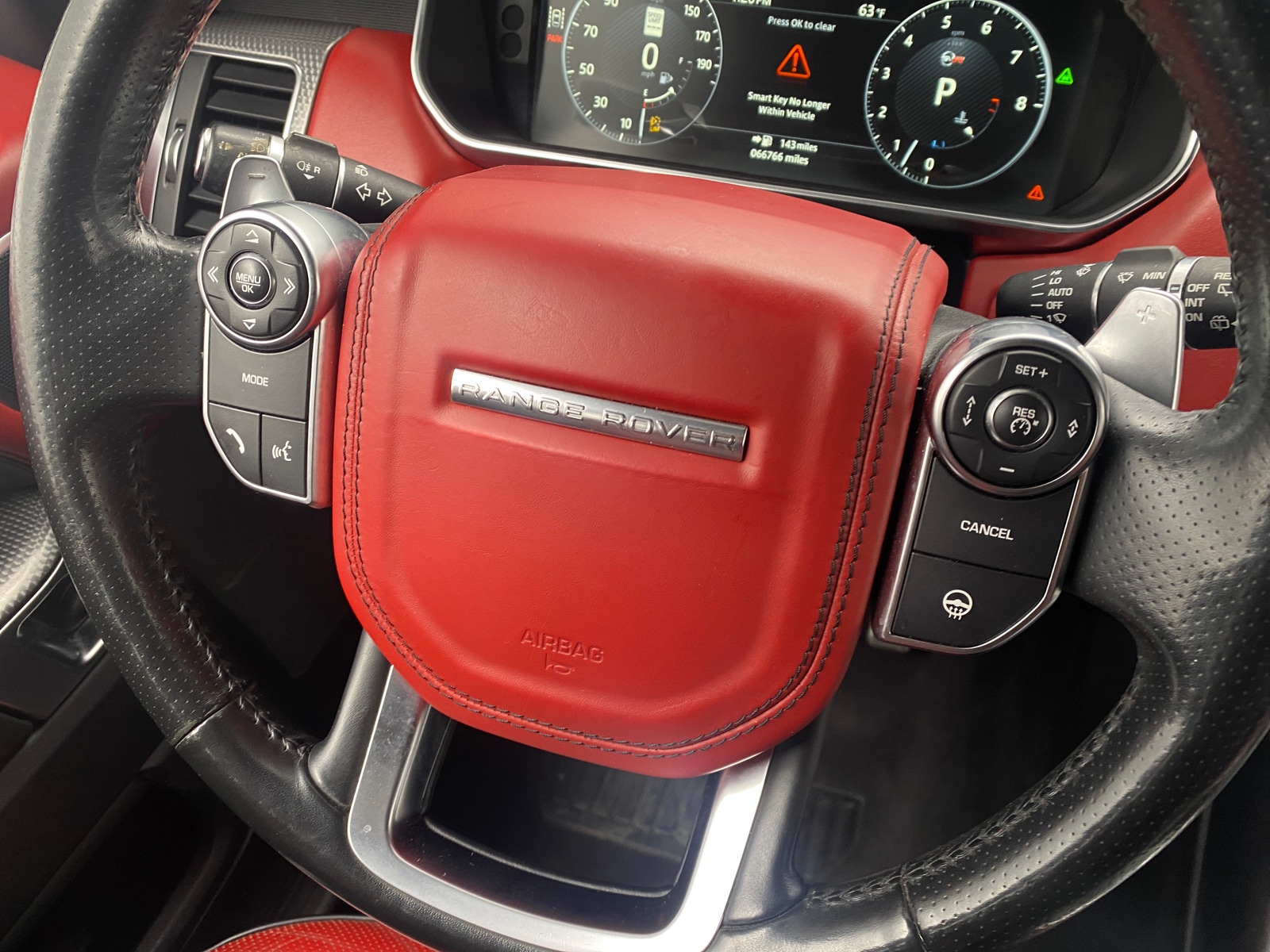 Thumbnail: 2017 Land Rover Range Rover Sport - 4