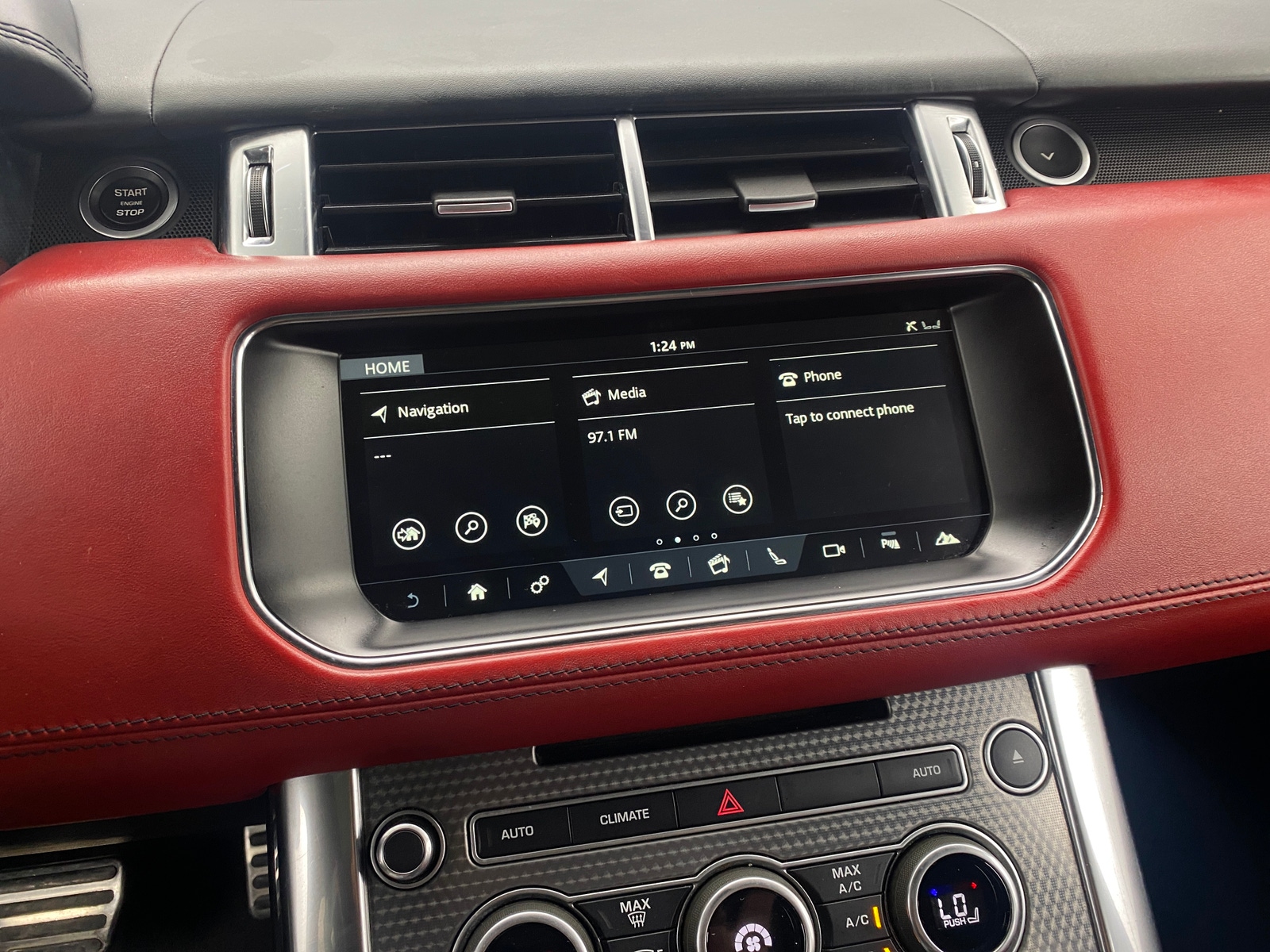 Thumbnail: 2017 Land Rover Range Rover Sport - 3