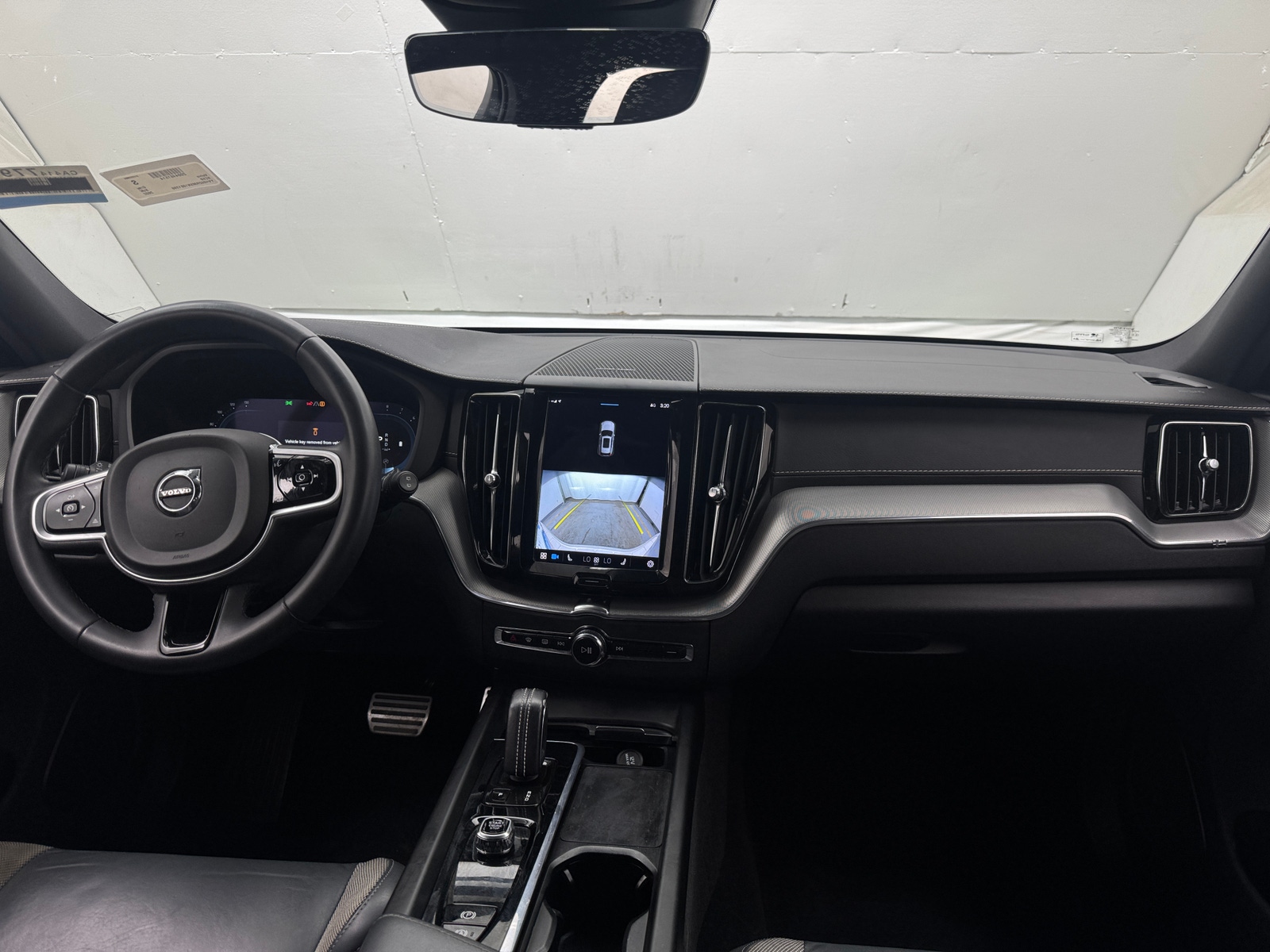 Thumbnail: 2022 Volvo XC60 - 2