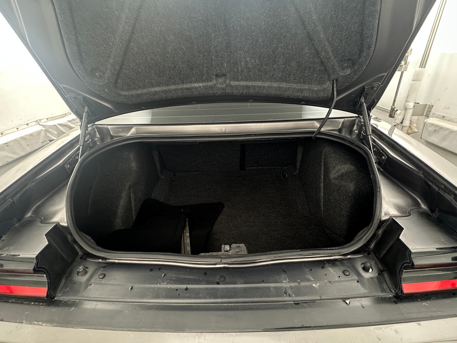 Thumbnail: 2020 Dodge Challenger - 5