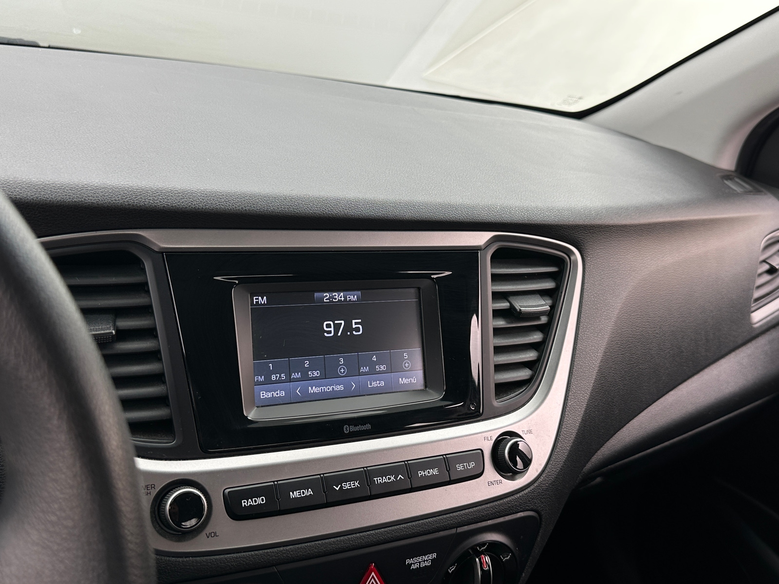 Thumbnail: 2018 Hyundai Accent - 4