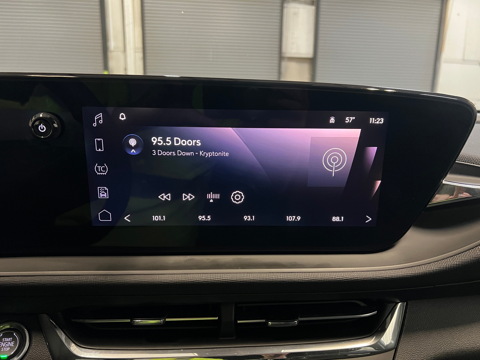 Thumbnail: 2025 Buick Envista - 4