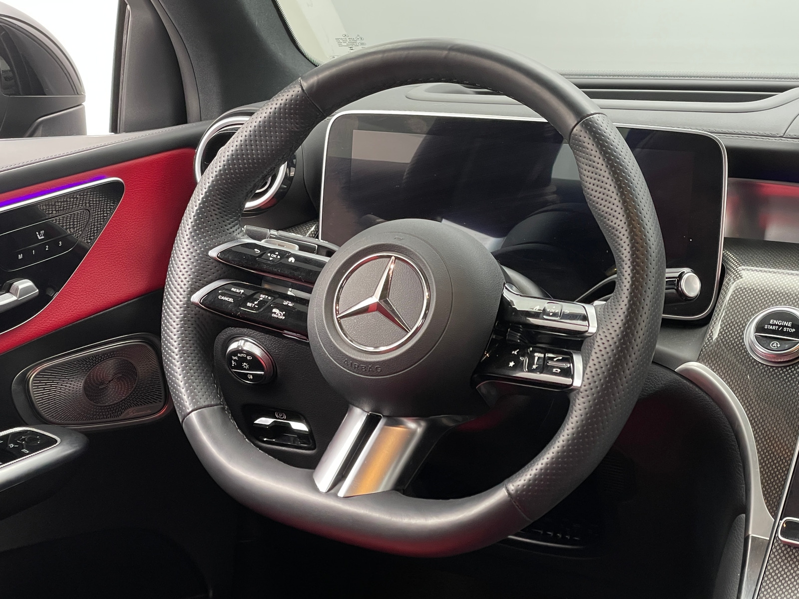 Thumbnail: 2024 Mercedes-Benz GLC - 4