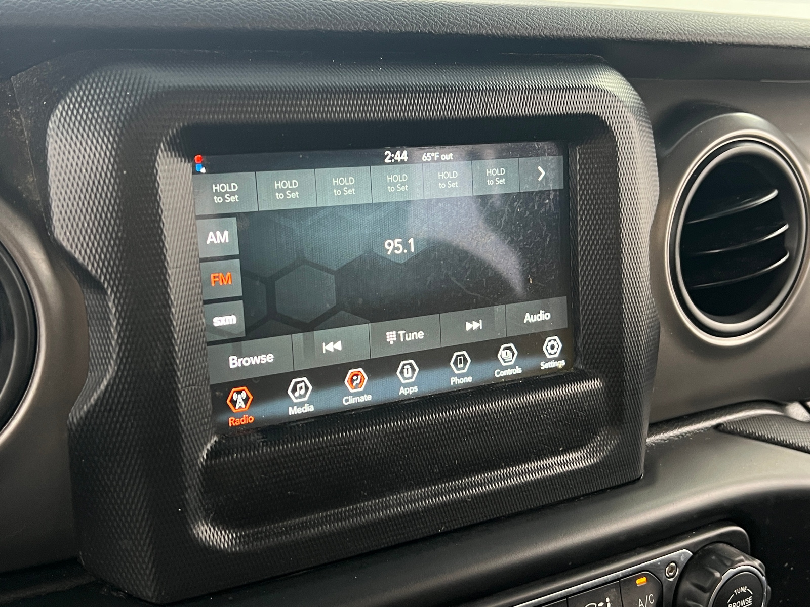 Thumbnail: 2022 Jeep Gladiator - 4