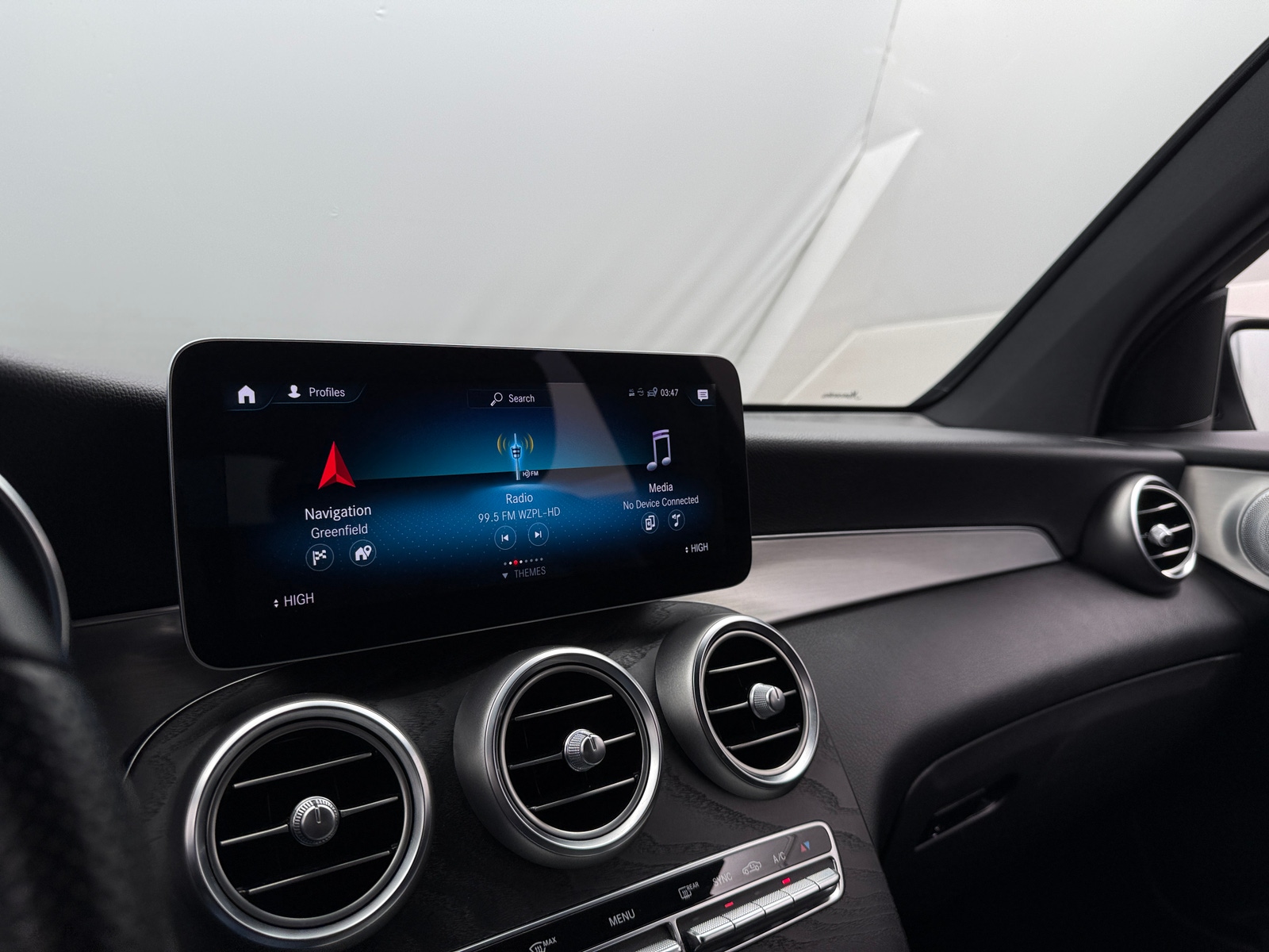 Thumbnail: 2020 Mercedes-Benz GLC - 3