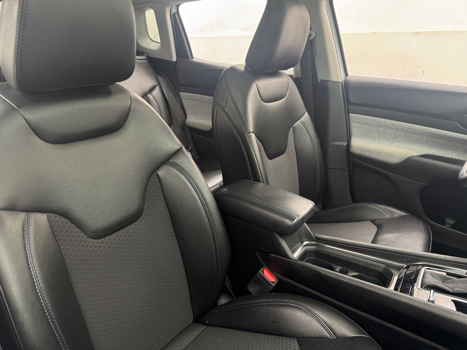 Thumbnail: 2022 Jeep Compass - 2