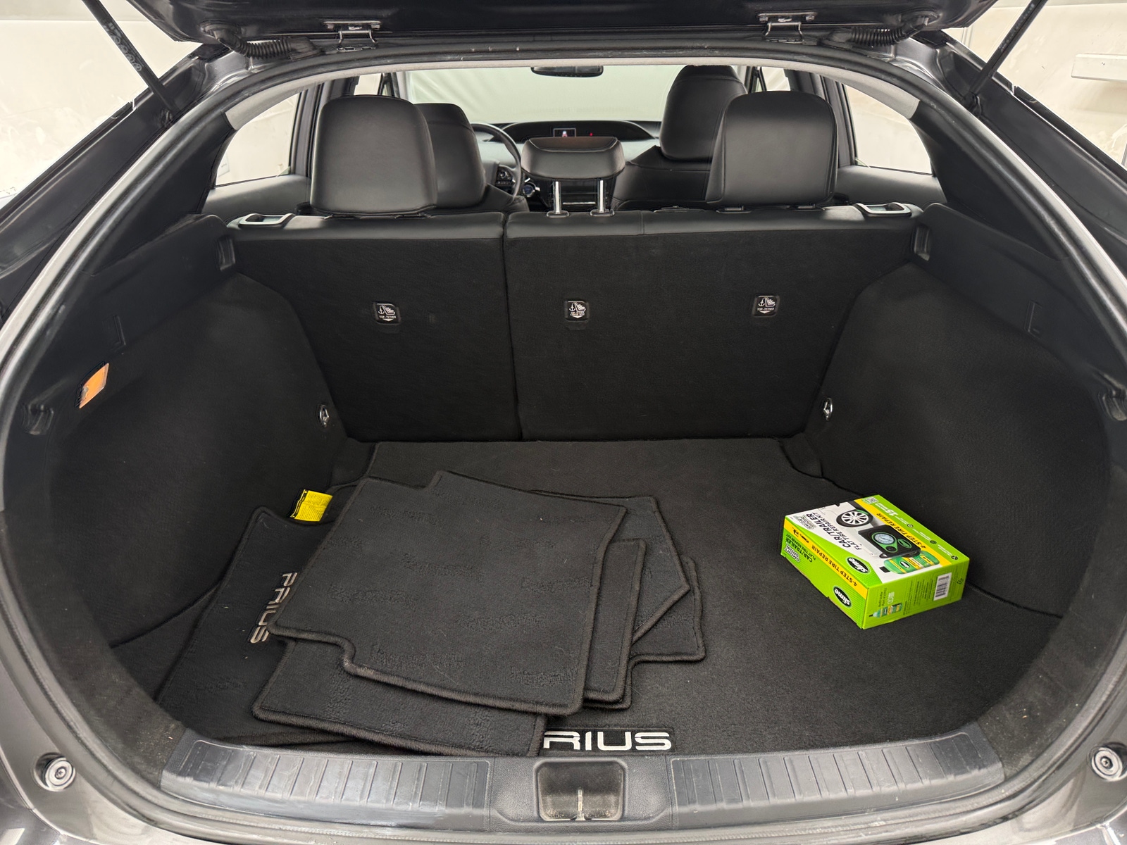 Thumbnail: 2019 Toyota Prius - 6