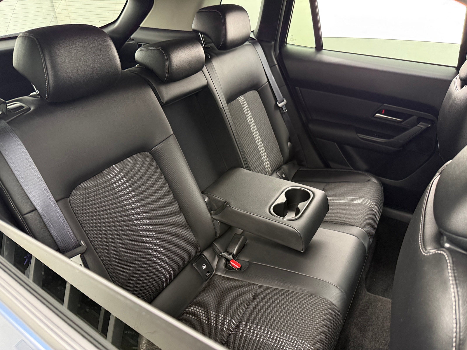 Thumbnail: 2025 Mazda CX-50 - 5