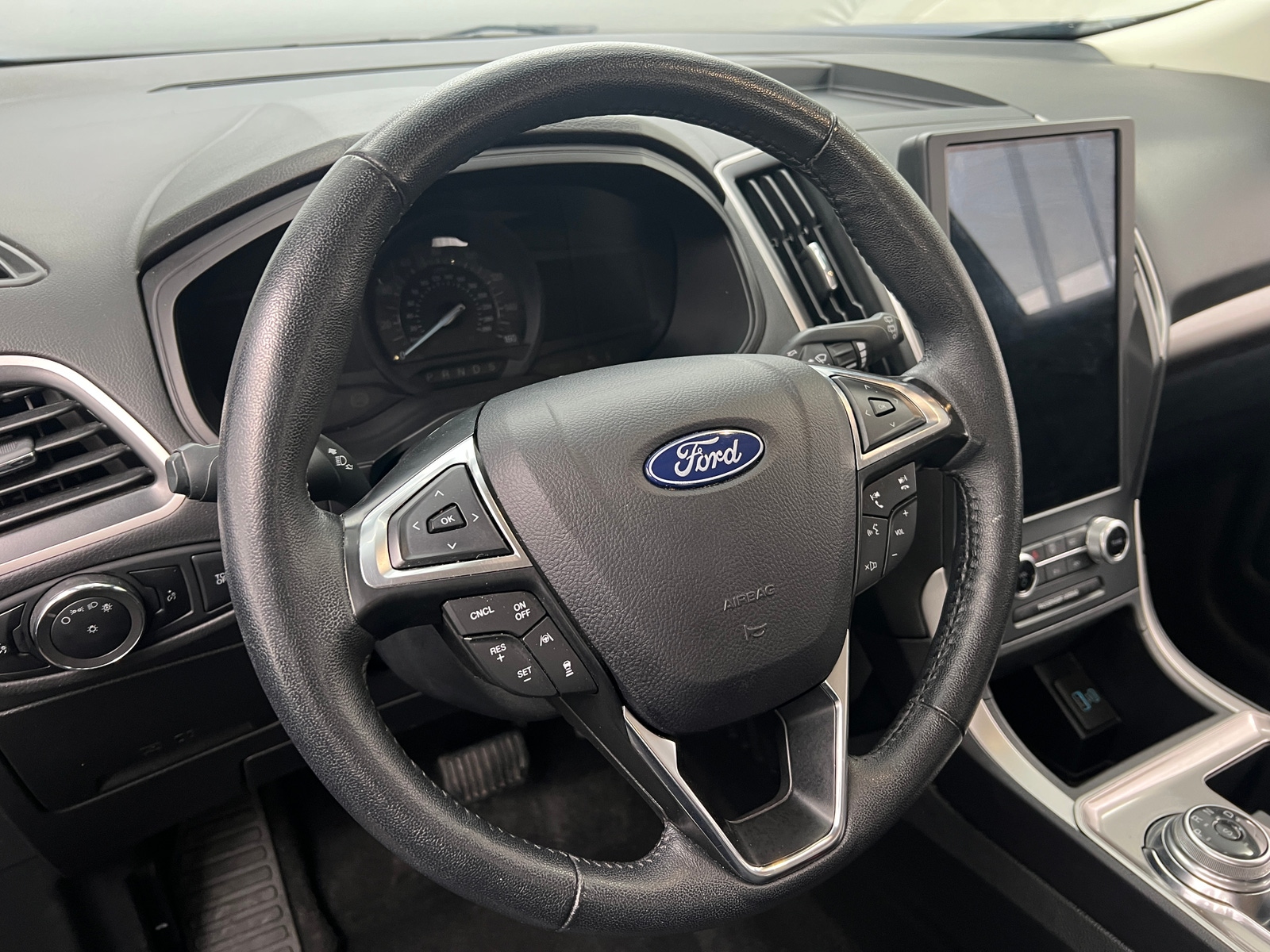 Thumbnail: 2024 Ford Edge - 4