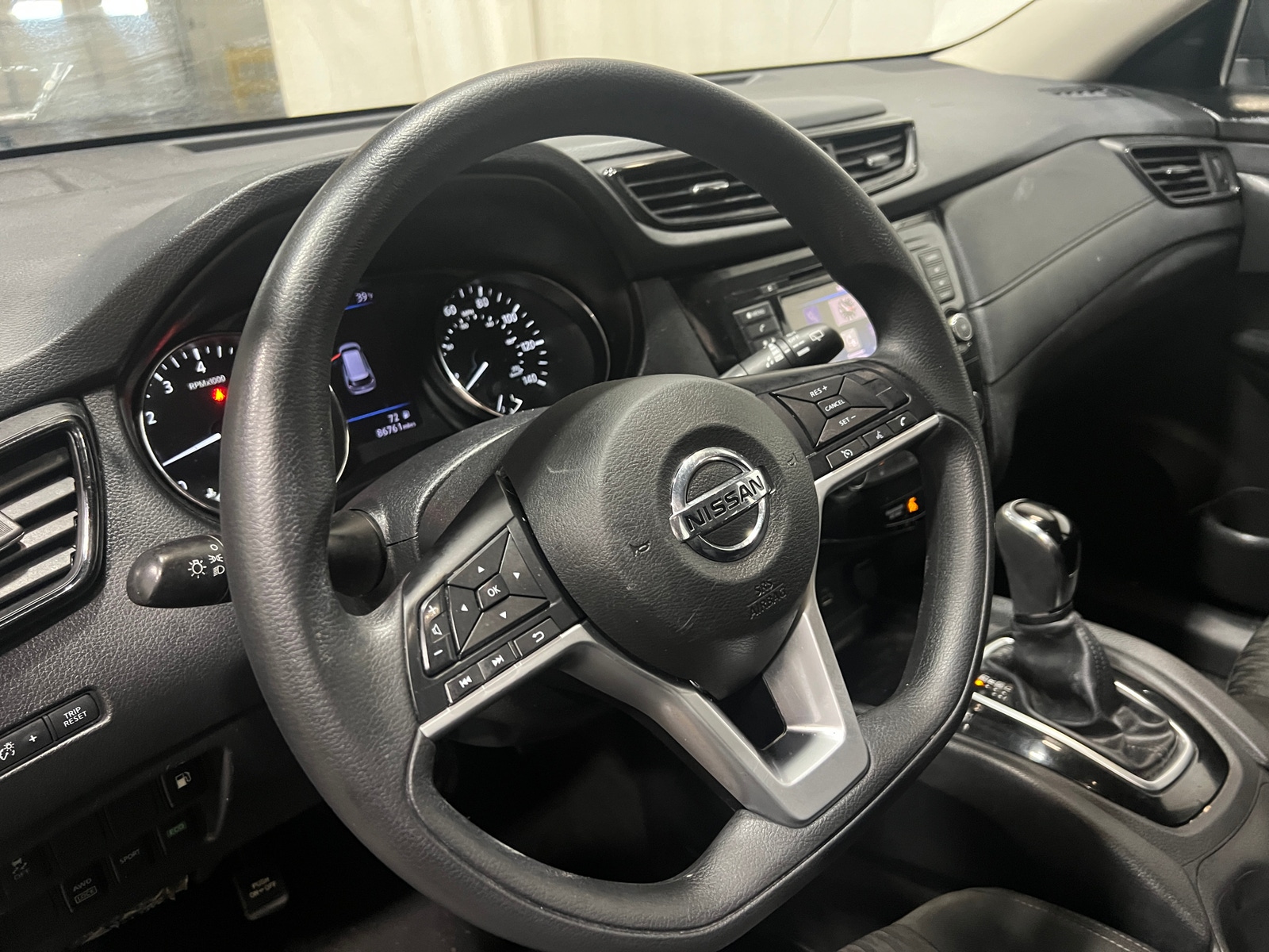 Thumbnail: 2018 Nissan Rogue - 5