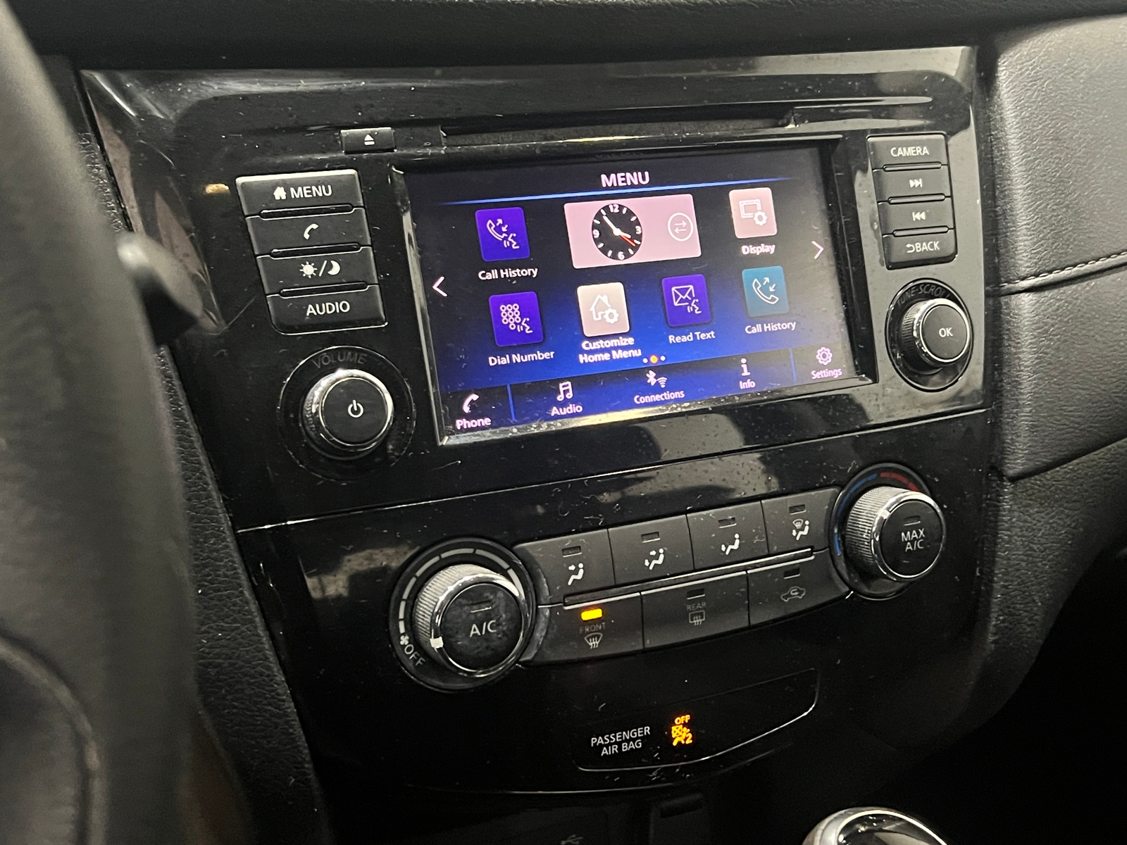 Thumbnail: 2018 Nissan Rogue - 4