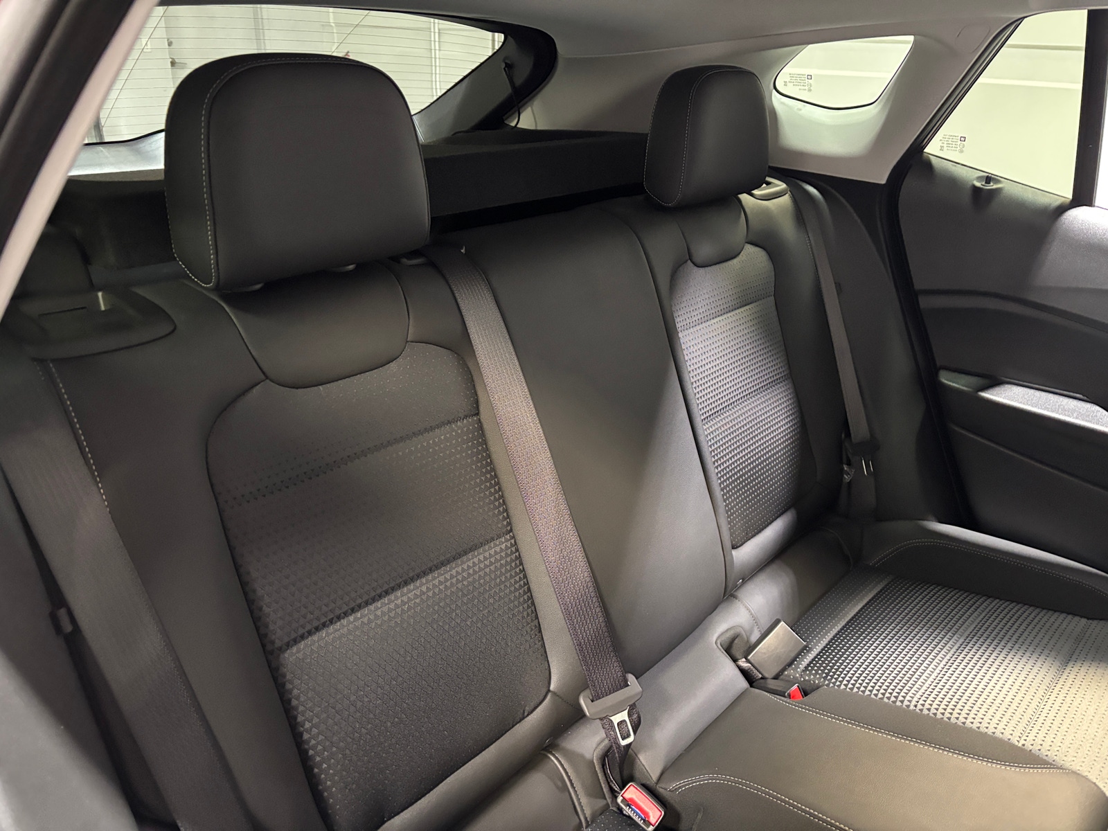 Thumbnail: 2025 Chevrolet Trax - 6