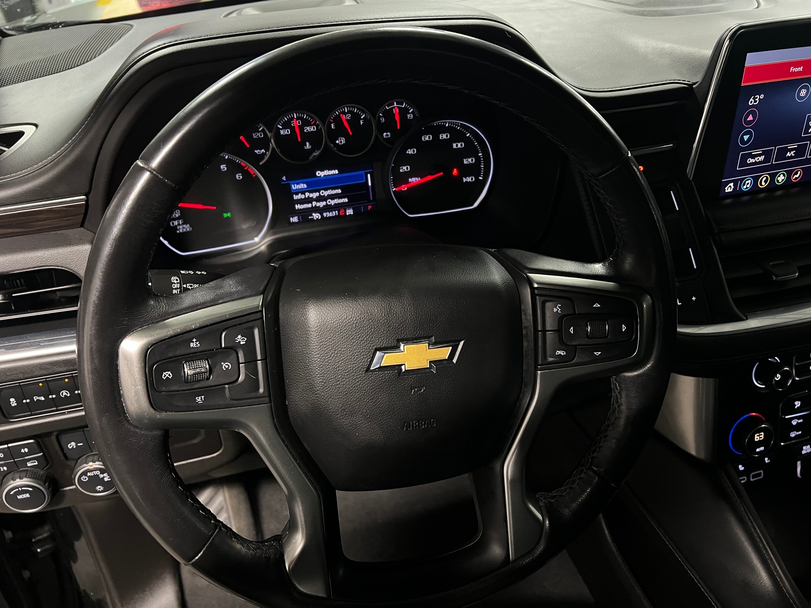 Thumbnail: 2021 Chevrolet Tahoe - 4