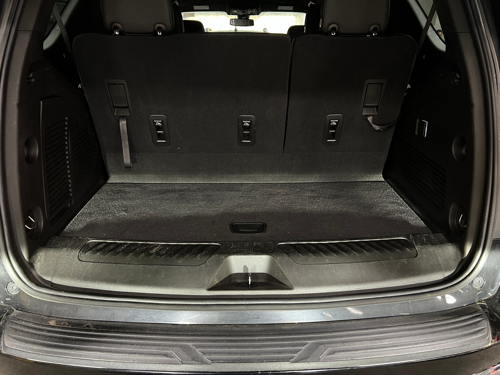 Thumbnail: 2021 Chevrolet Tahoe - 6