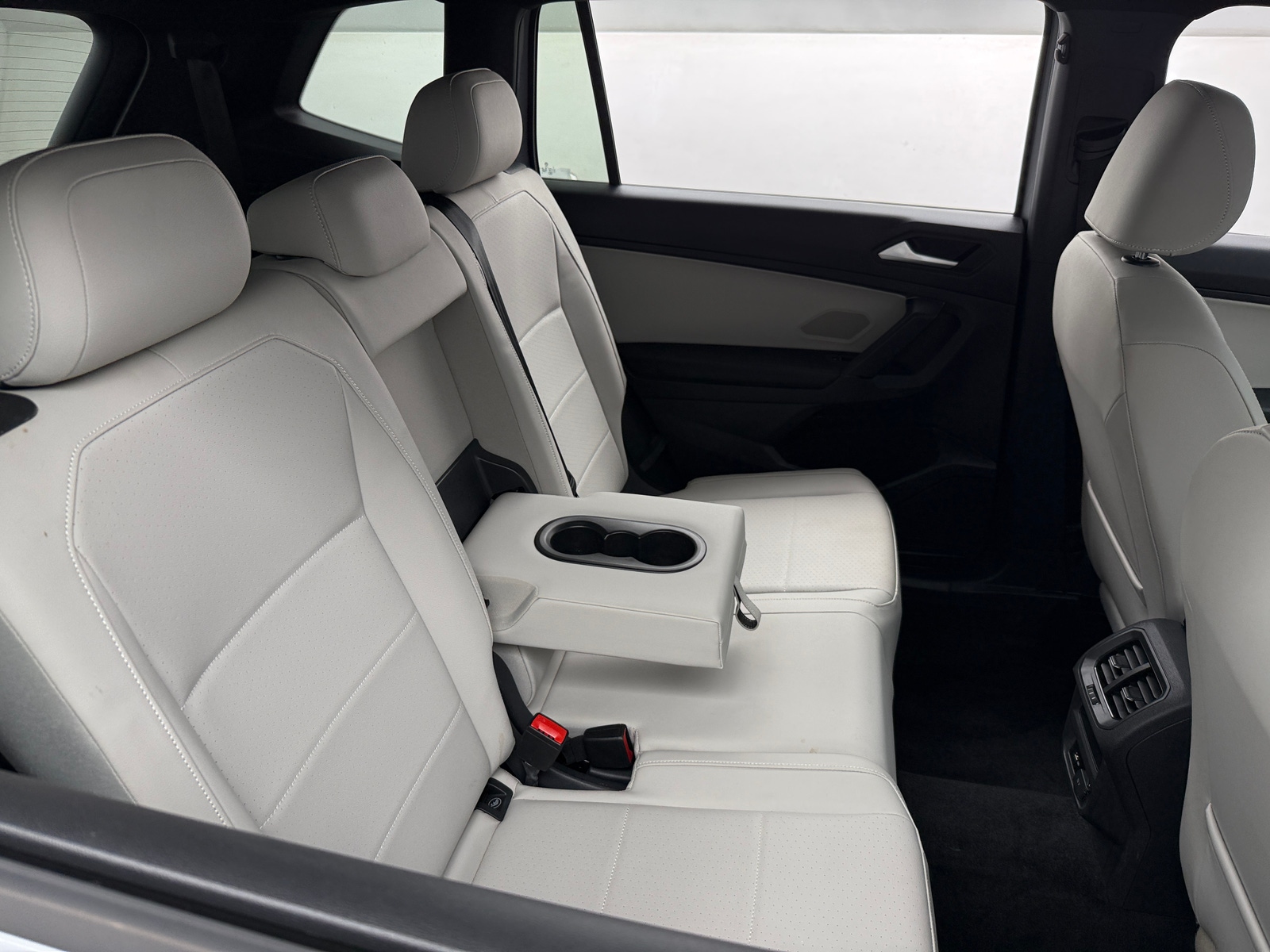 Thumbnail: 2019 Volkswagen Tiguan - 5