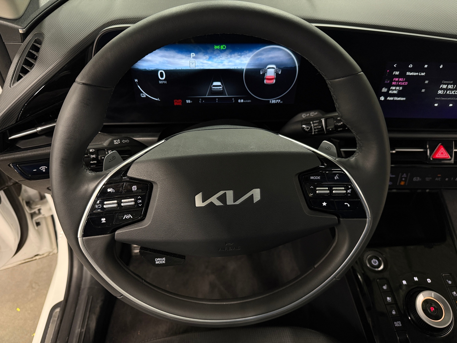 Thumbnail: 2024 Kia Niro - 4