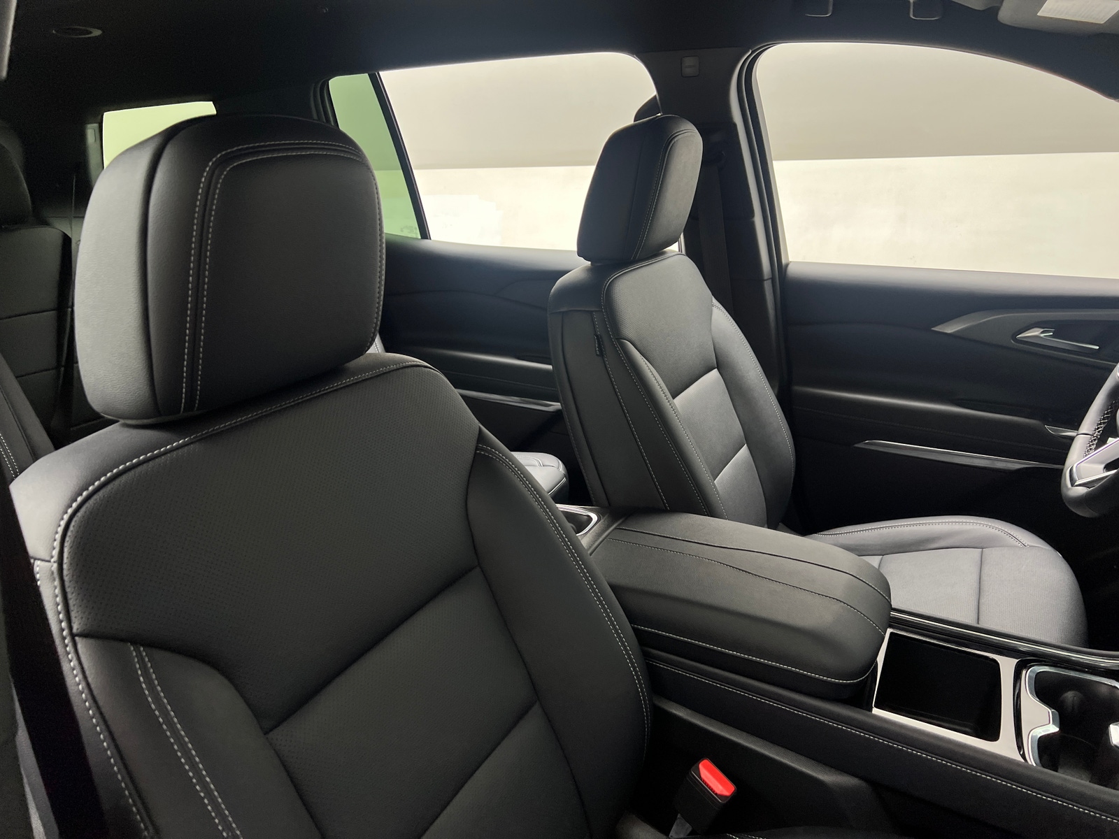 Thumbnail: 2026 Chevrolet Traverse - 2