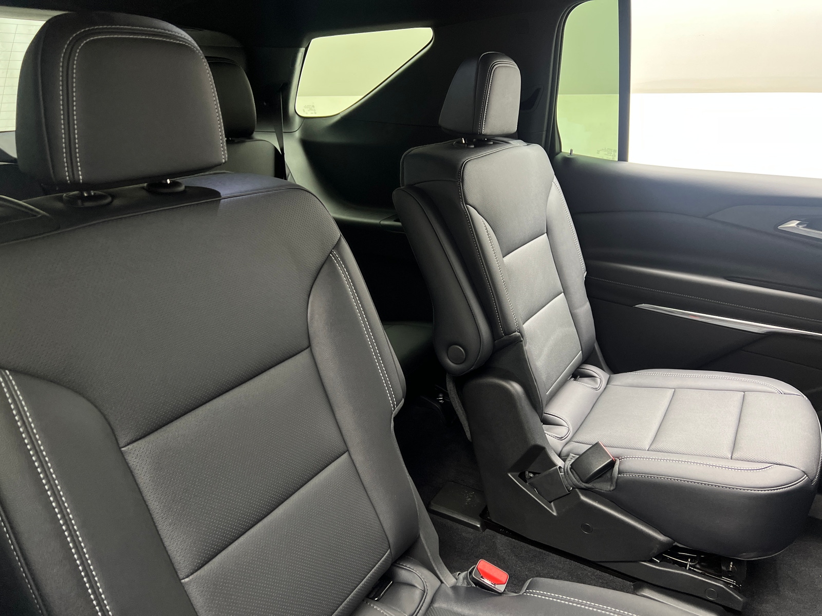 Thumbnail: 2026 Chevrolet Traverse - 6