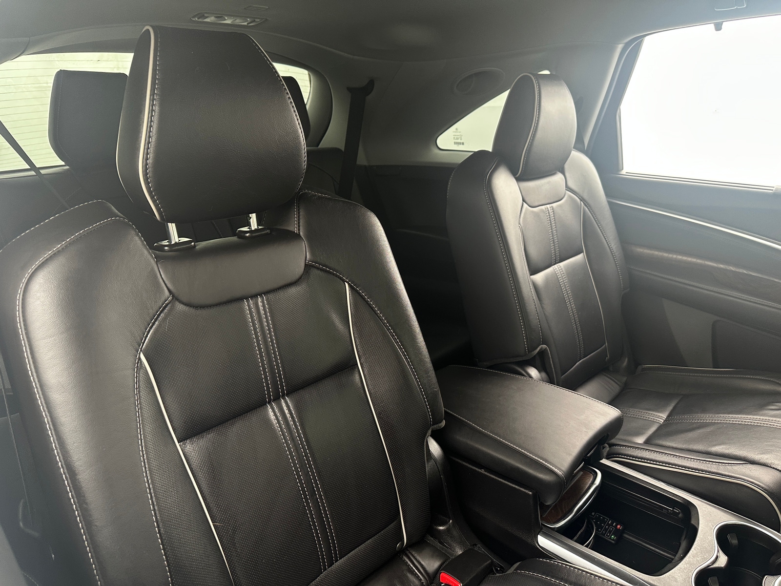 Thumbnail: 2020 Acura MDX - 5