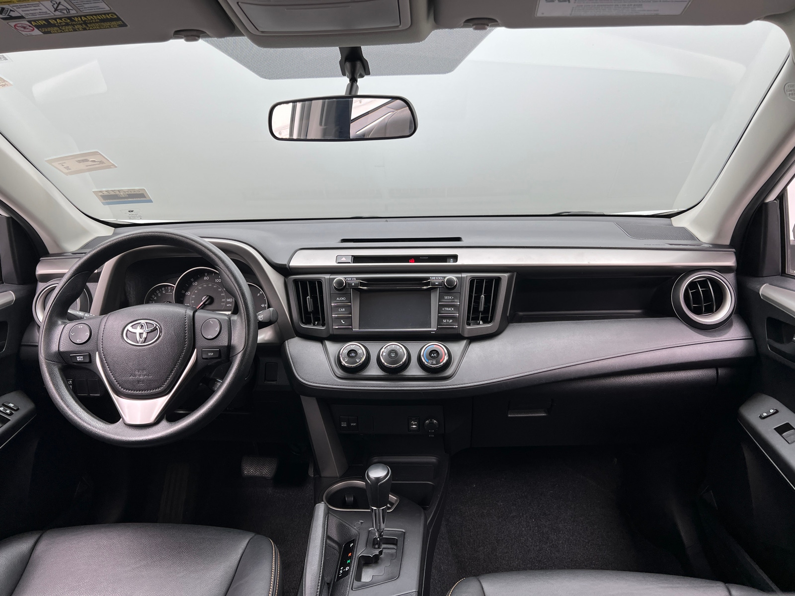 Thumbnail: 2016 Toyota RAV4 - 3