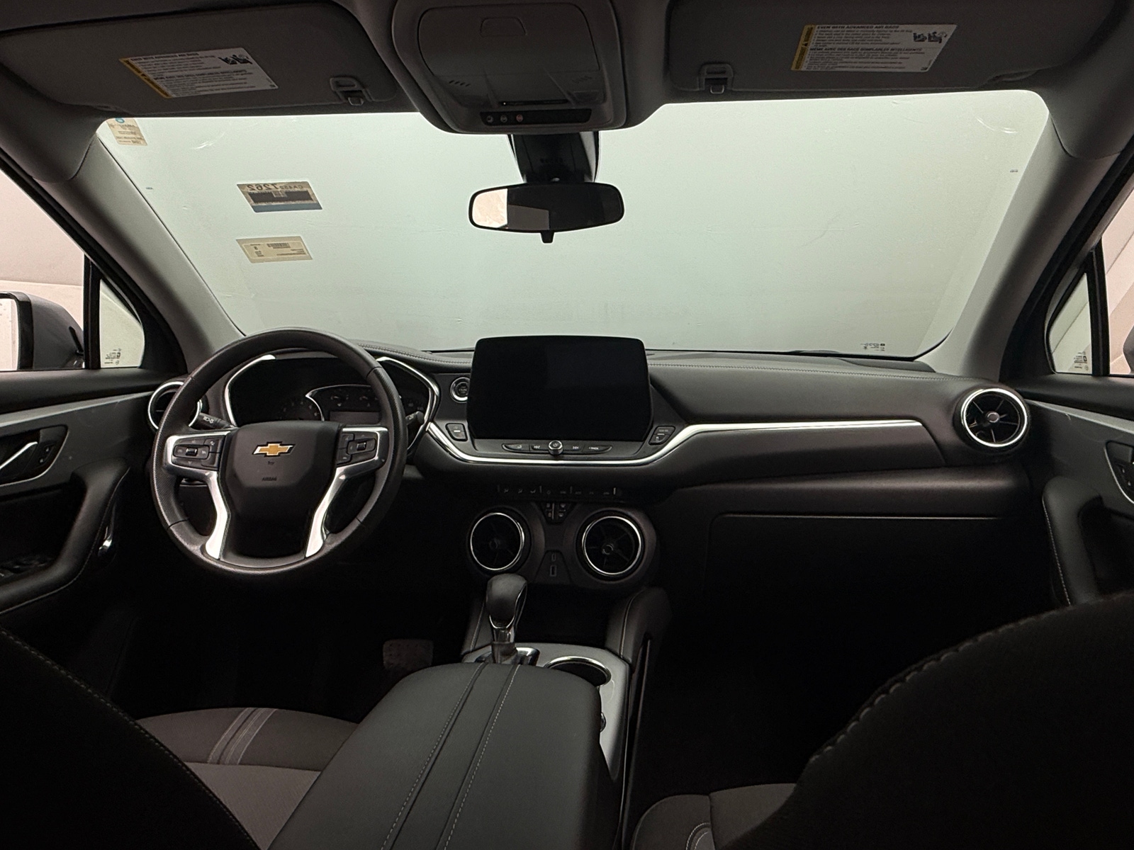 Thumbnail: 2023 Chevrolet Blazer - 3