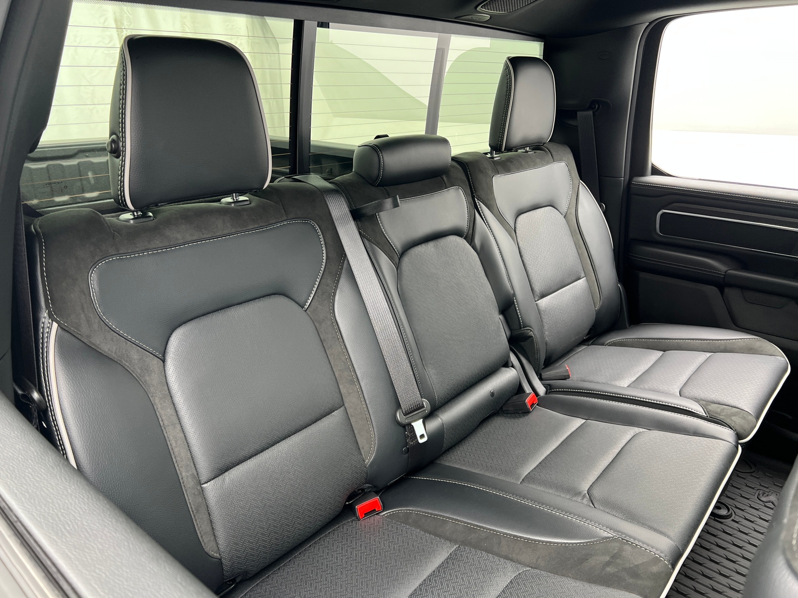 Thumbnail: 2026 RAM 1500 - 5