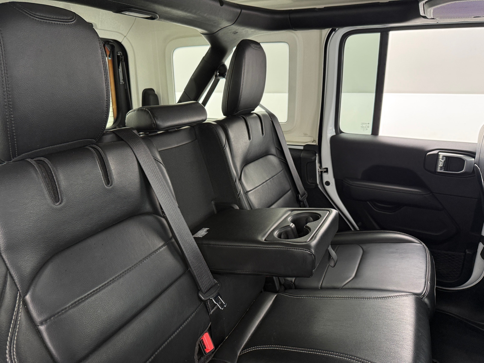 Thumbnail: 2023 Jeep Wrangler - 5