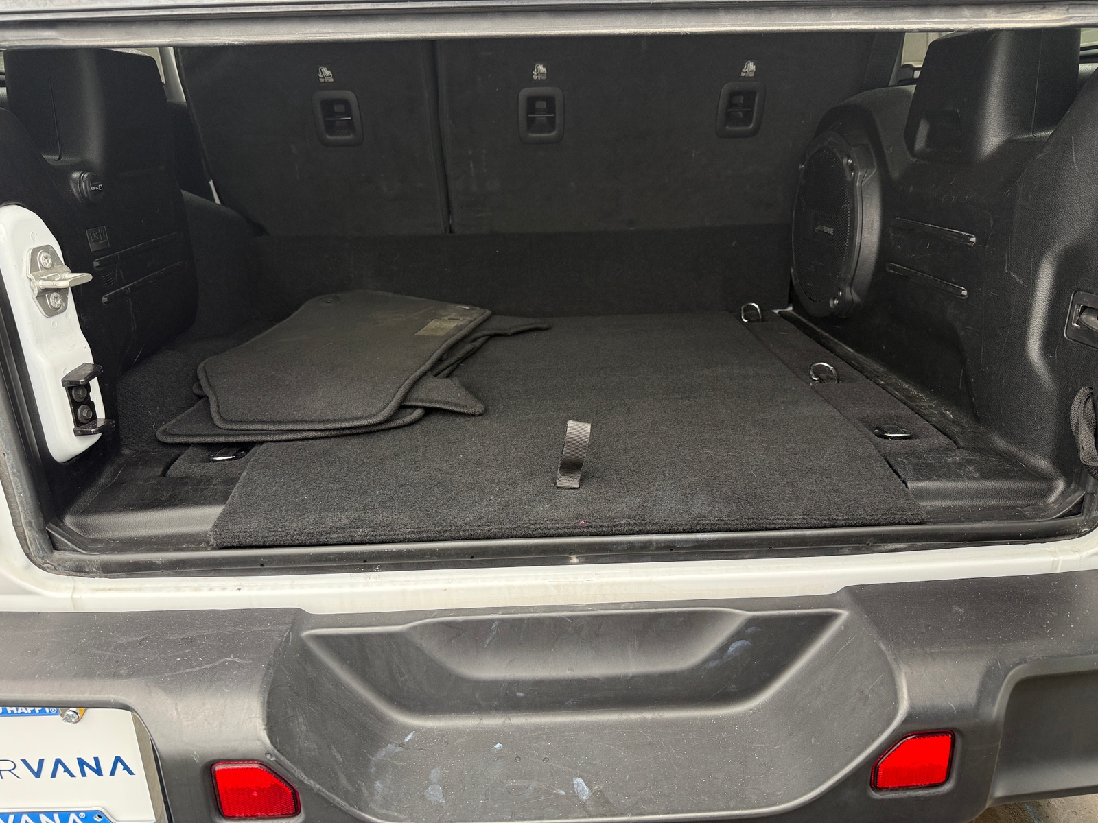 Thumbnail: 2023 Jeep Wrangler - 6