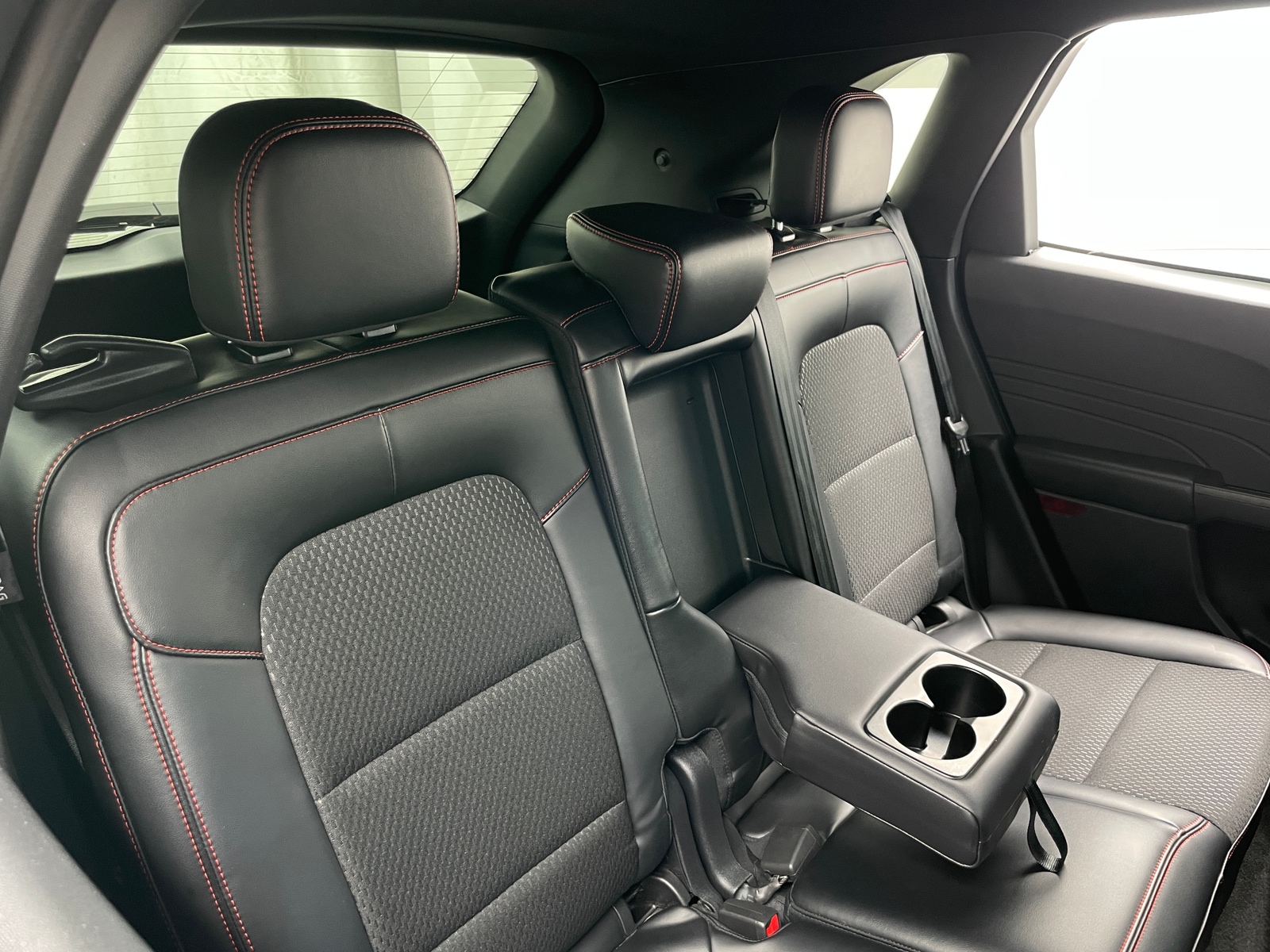 Thumbnail: 2025 Ford Escape - 5