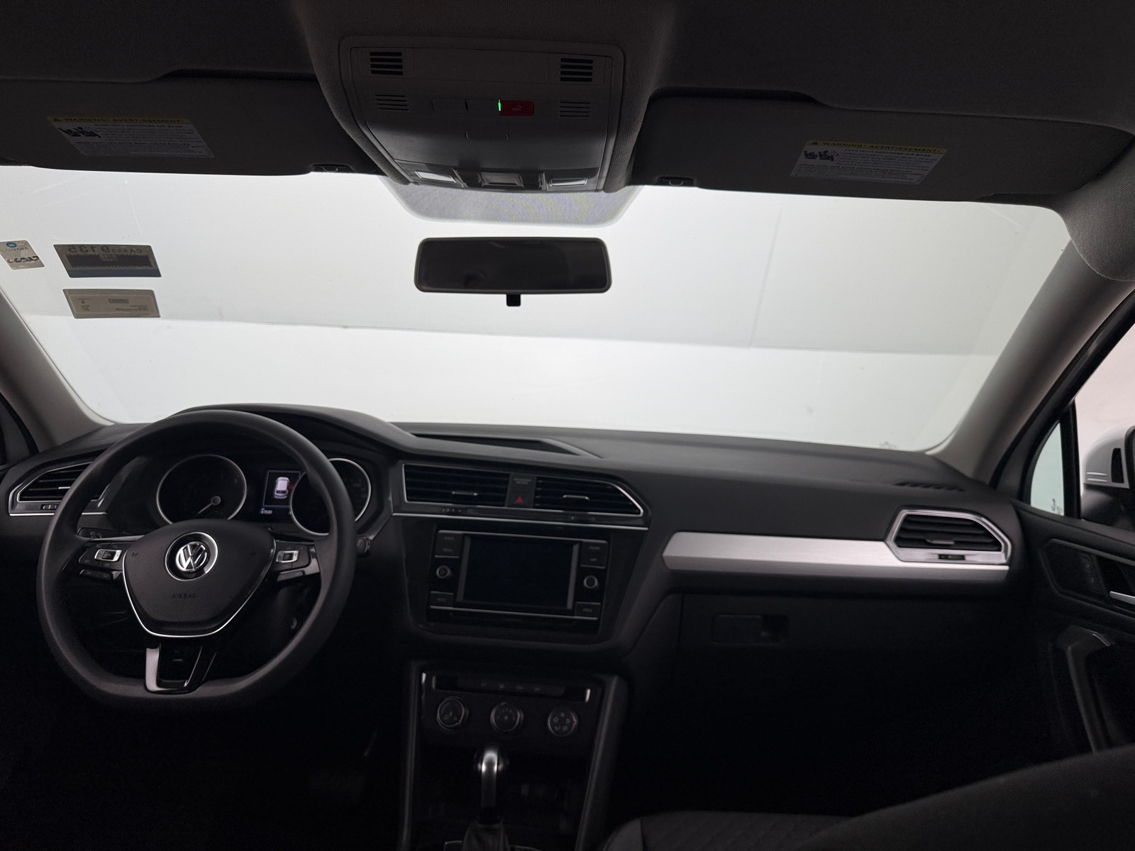 Thumbnail: 2021 Volkswagen Tiguan - 3