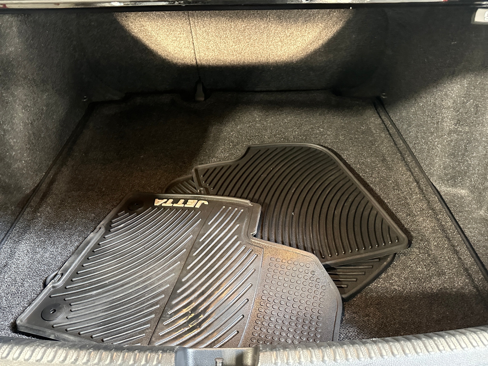 Thumbnail: 2017 Volkswagen Jetta - 7