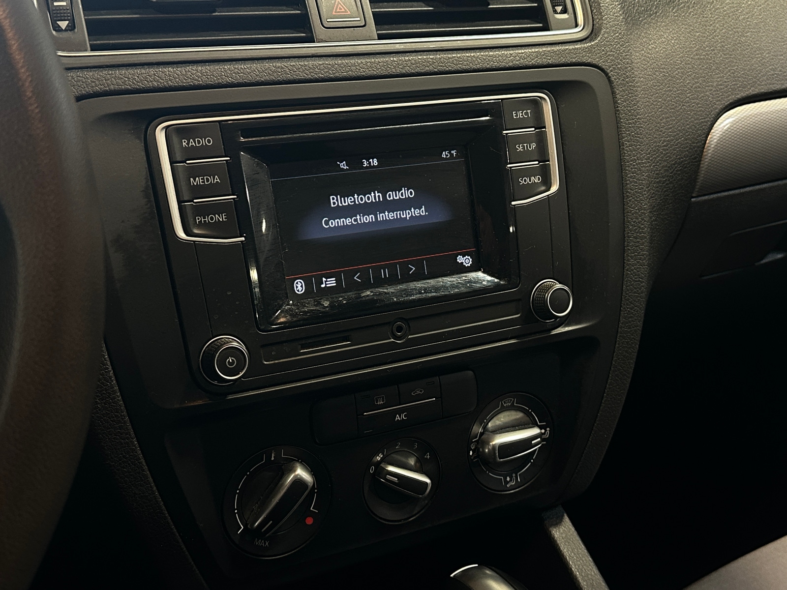 Thumbnail: 2017 Volkswagen Jetta - 4