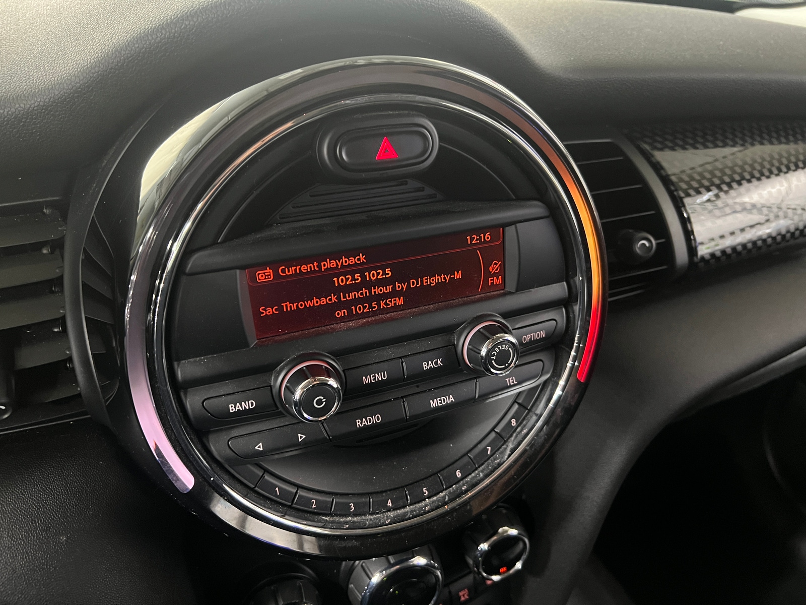 Thumbnail: 2015 MINI Cooper Hardtop - 3