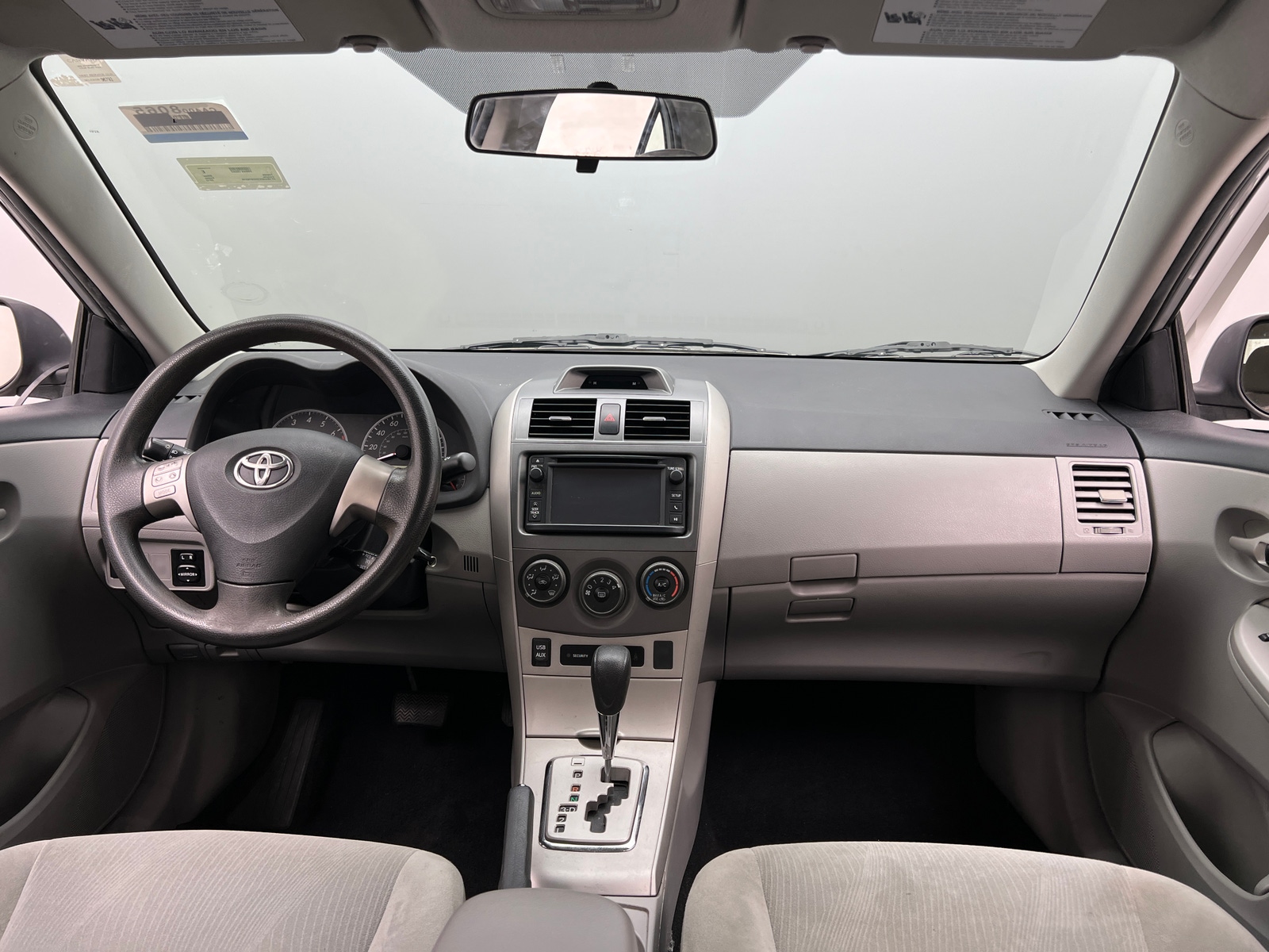 Thumbnail: 2013 Toyota Corolla - 3