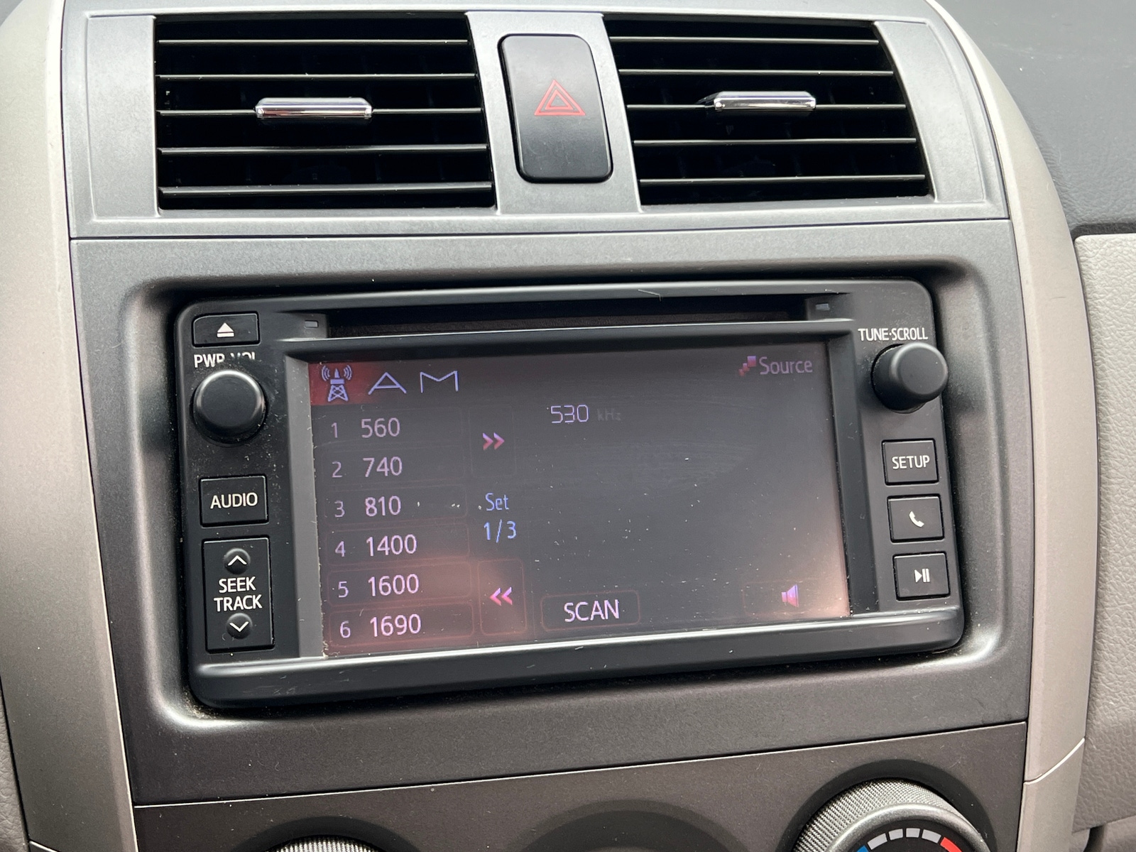 Thumbnail: 2013 Toyota Corolla - 4