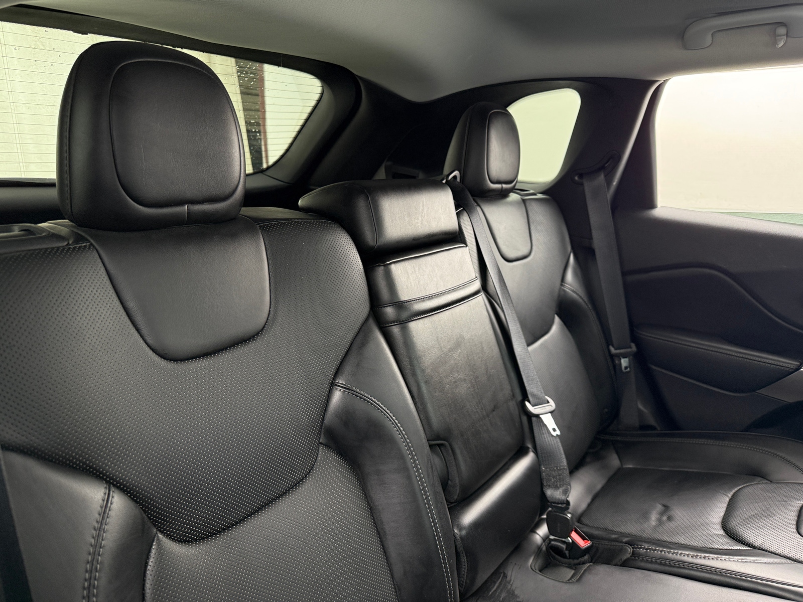 Thumbnail: 2019 Jeep Cherokee - 5