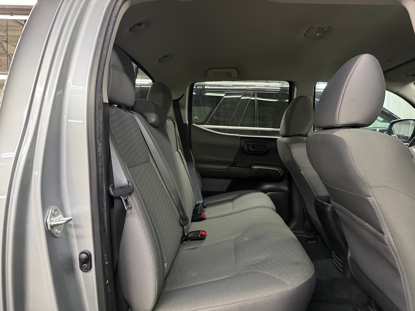 Thumbnail: 2022 Toyota Tacoma - 6